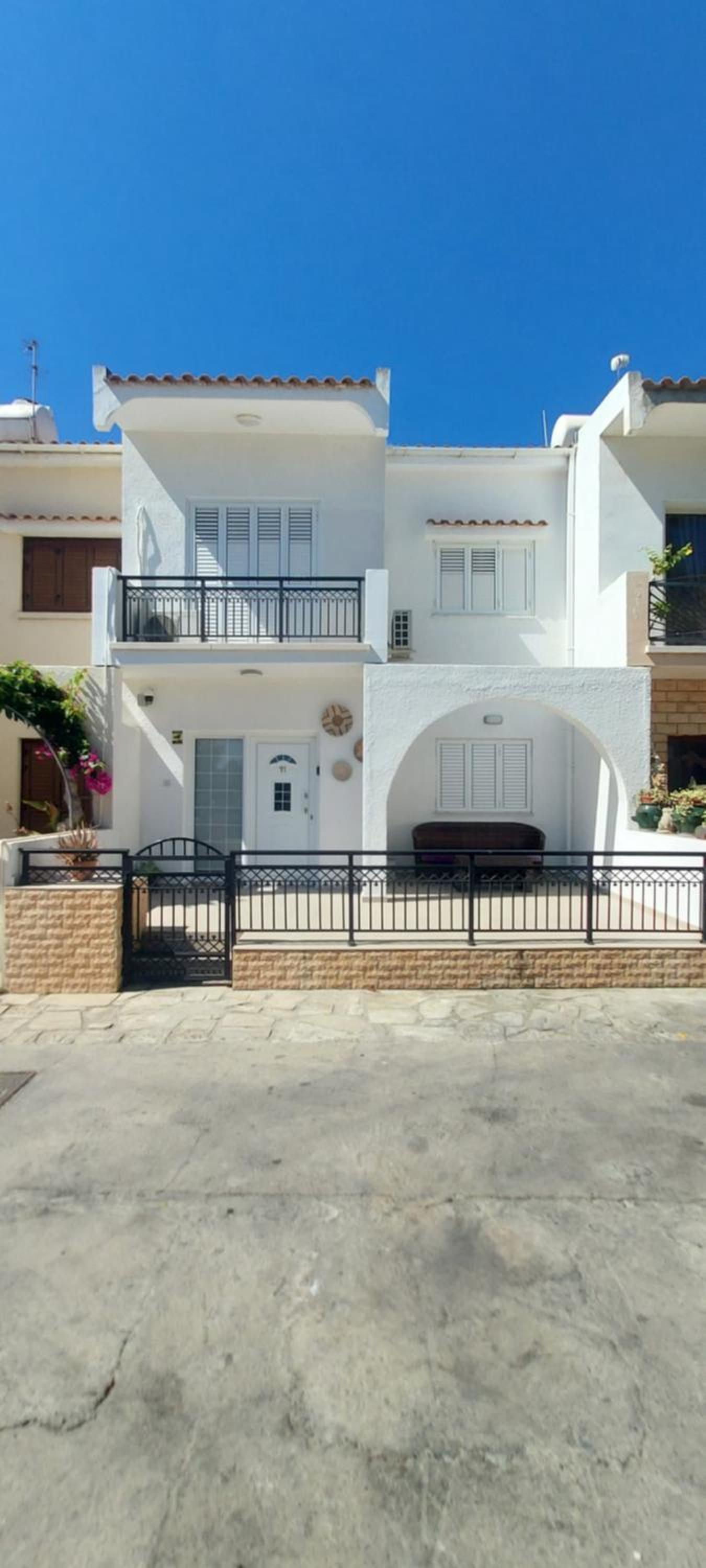 Sea Breeze Maisonette