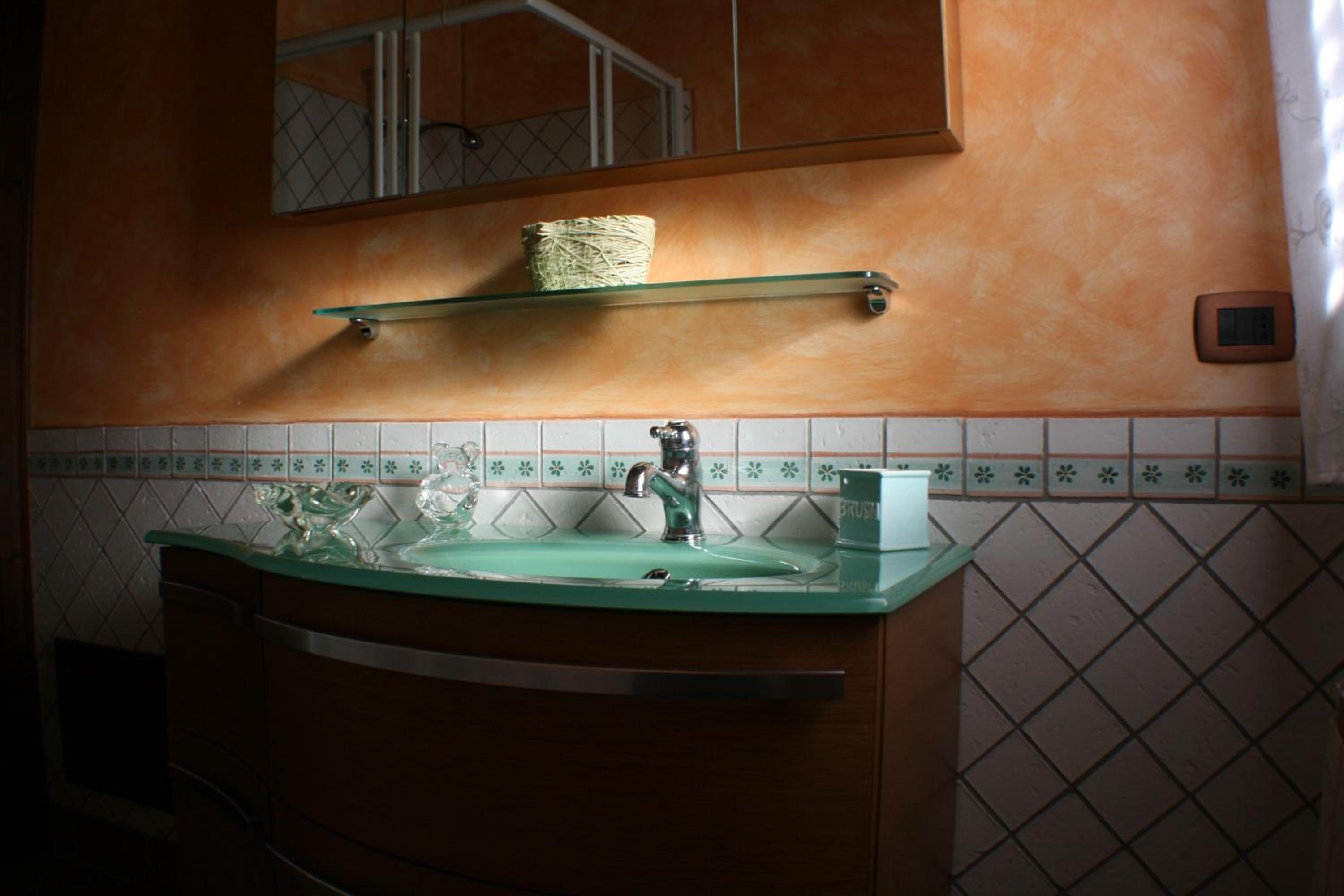 Photo 33