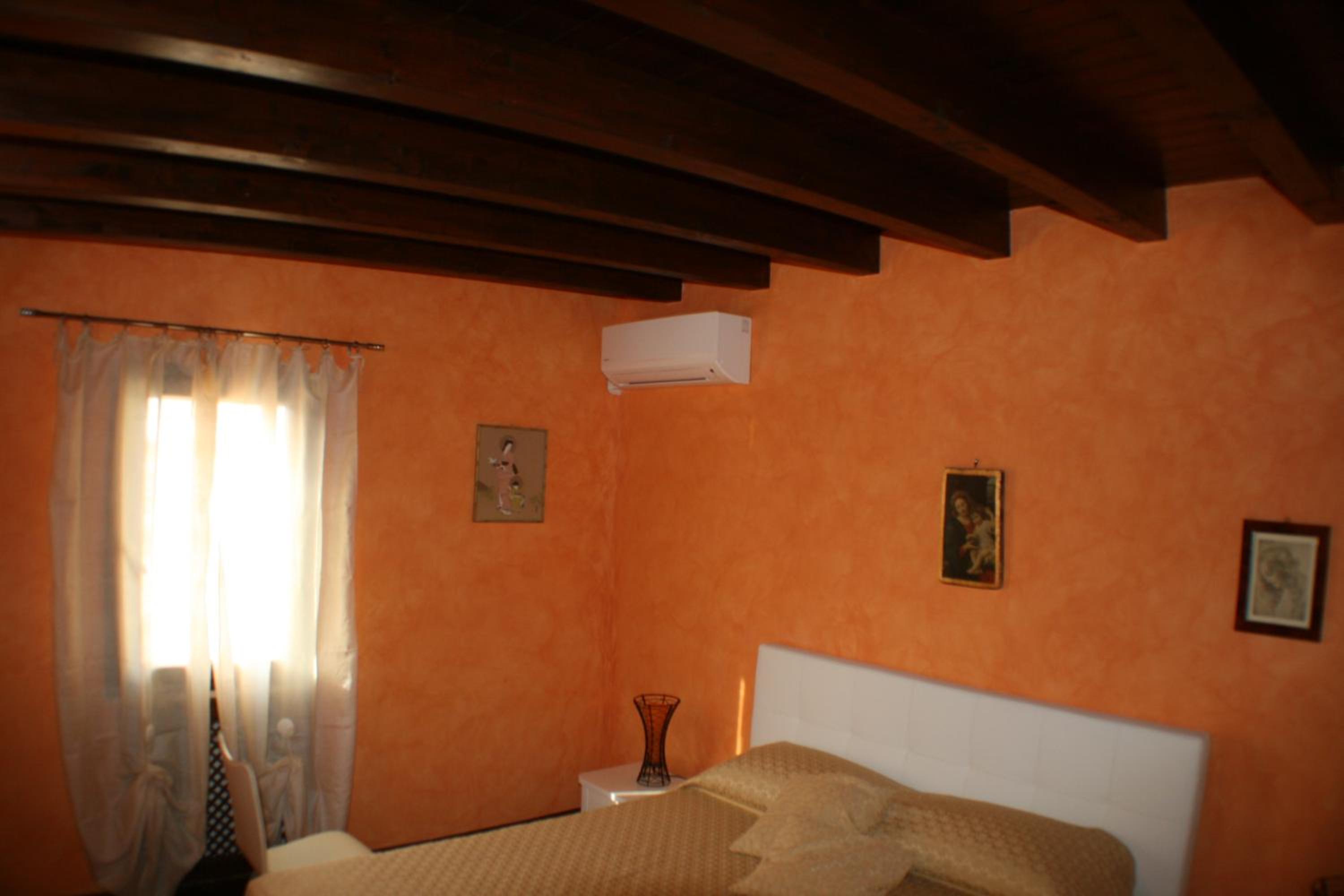 Photo 34