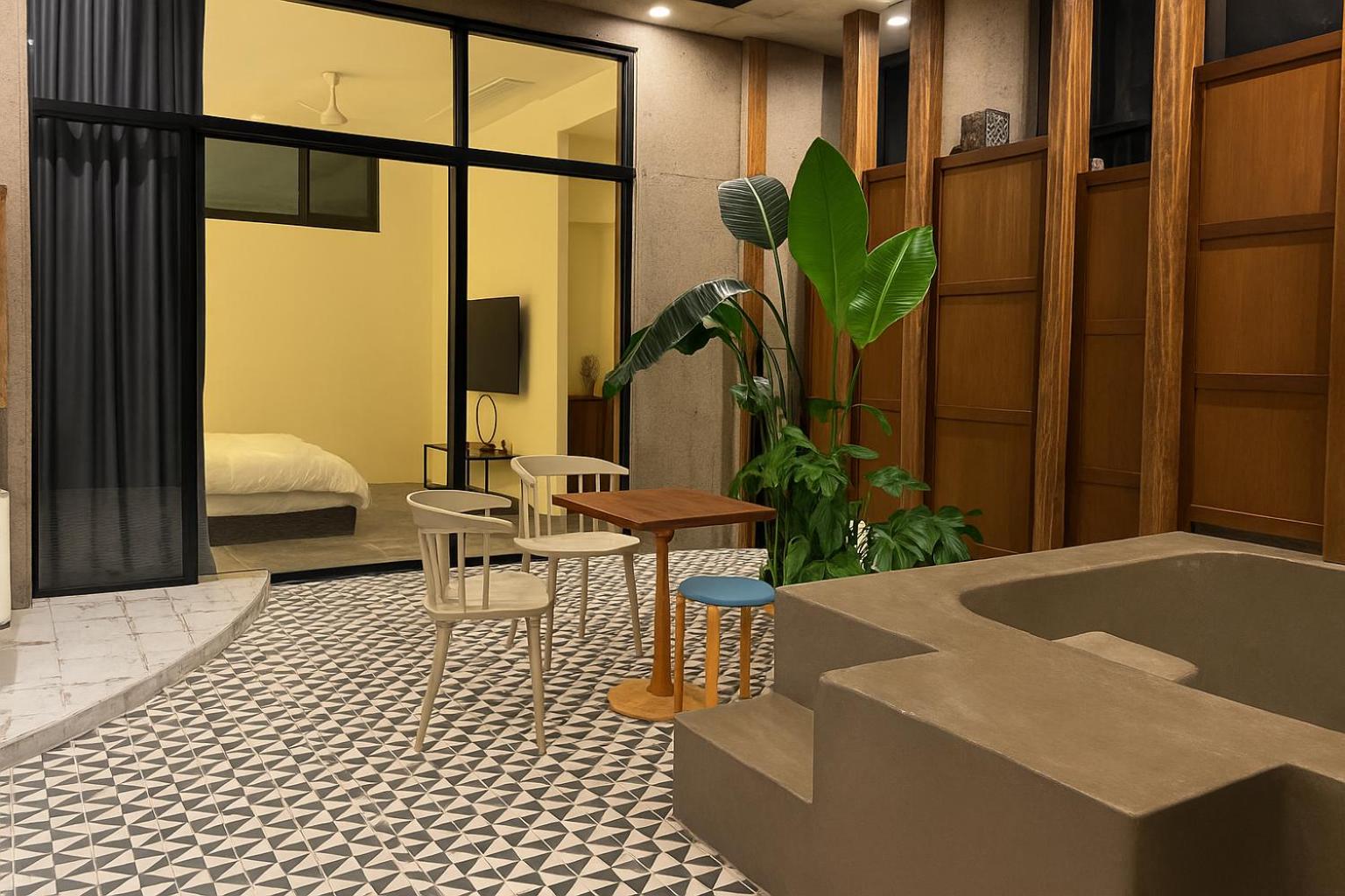 Jeju Dodu Tropical Premium Pool Villa
