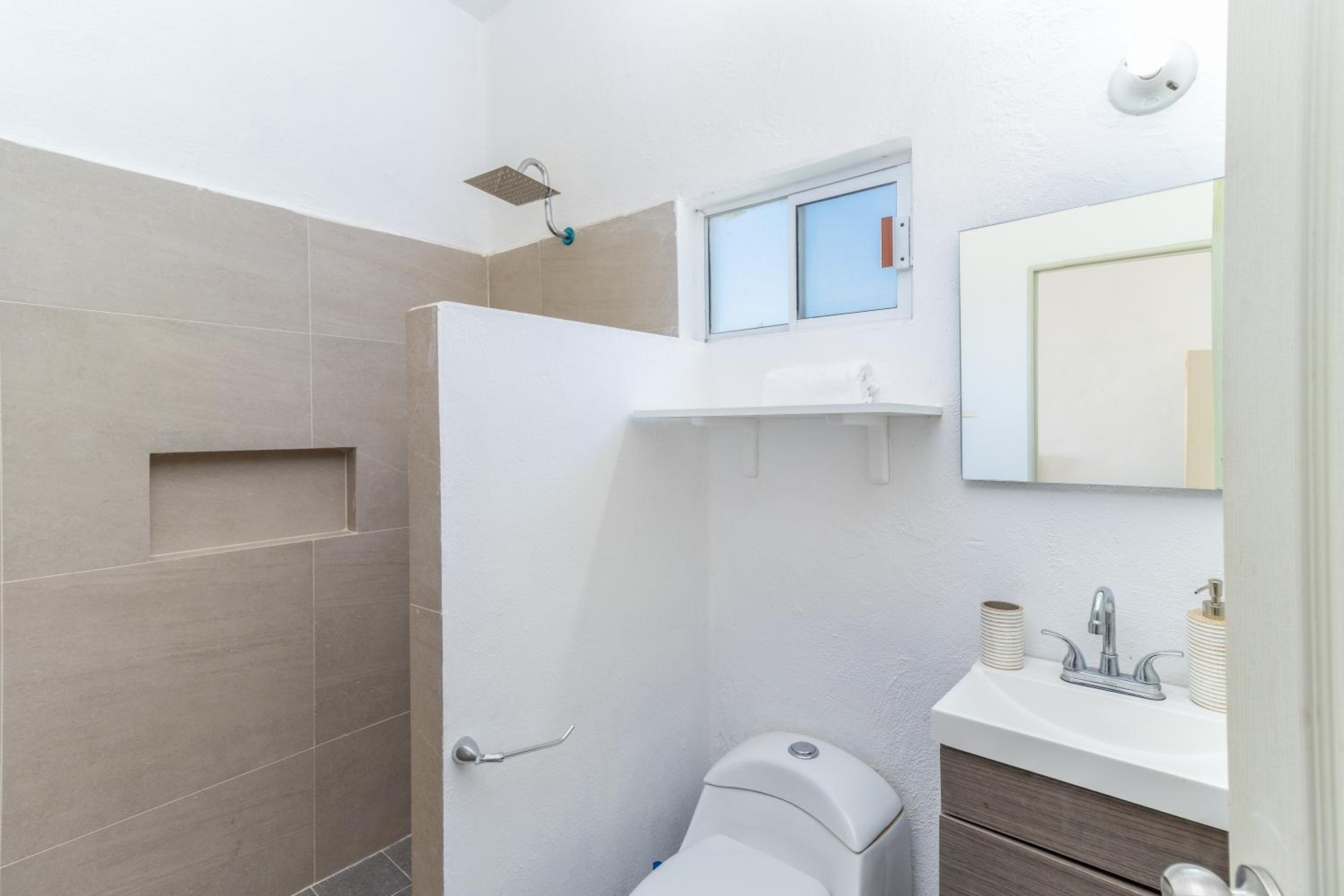 Dome Getaway - Pool, Ocean View & Beach Access