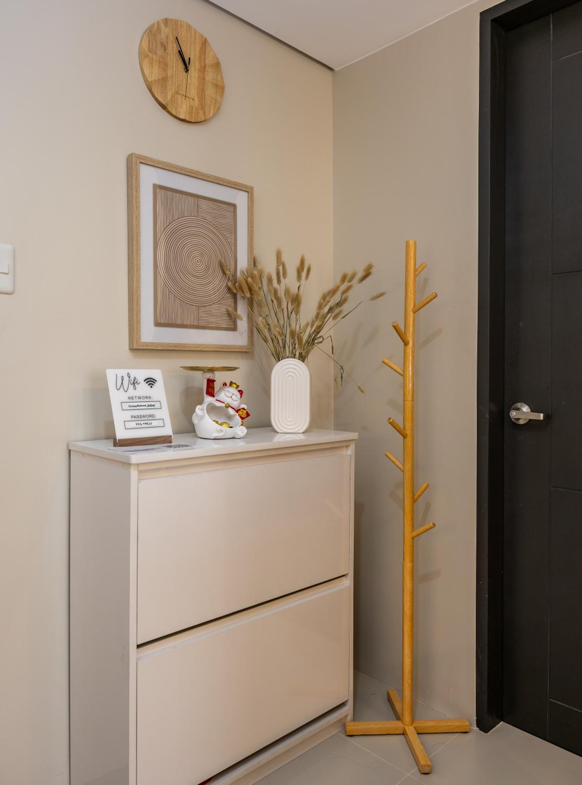 30sqm studio, Queen sized bed, 15th floor, Baseline Prestige Fuente Osmeña Cebu City