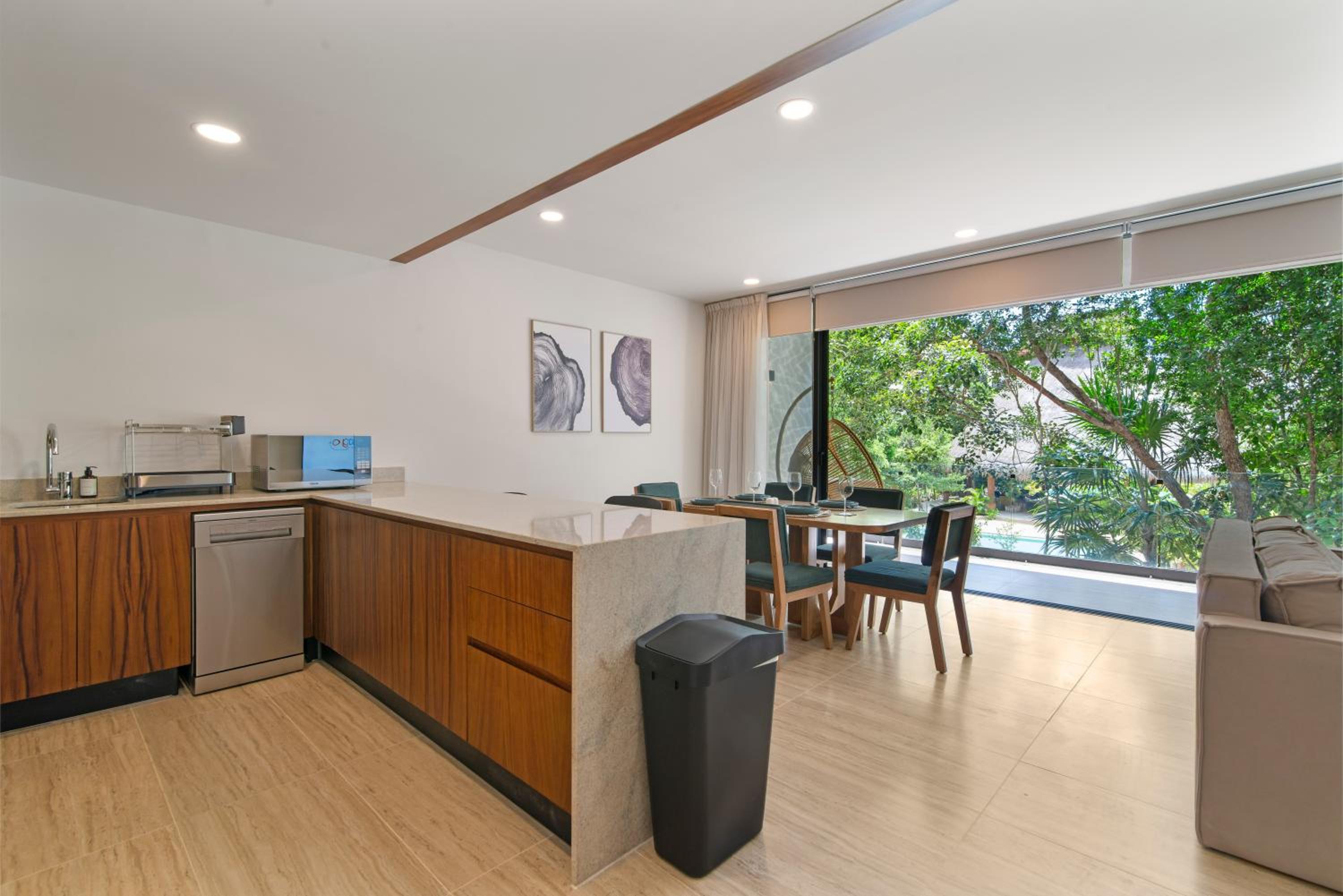 Tropical 2 Bedroom | Private Balcony & Rooftop | Casago