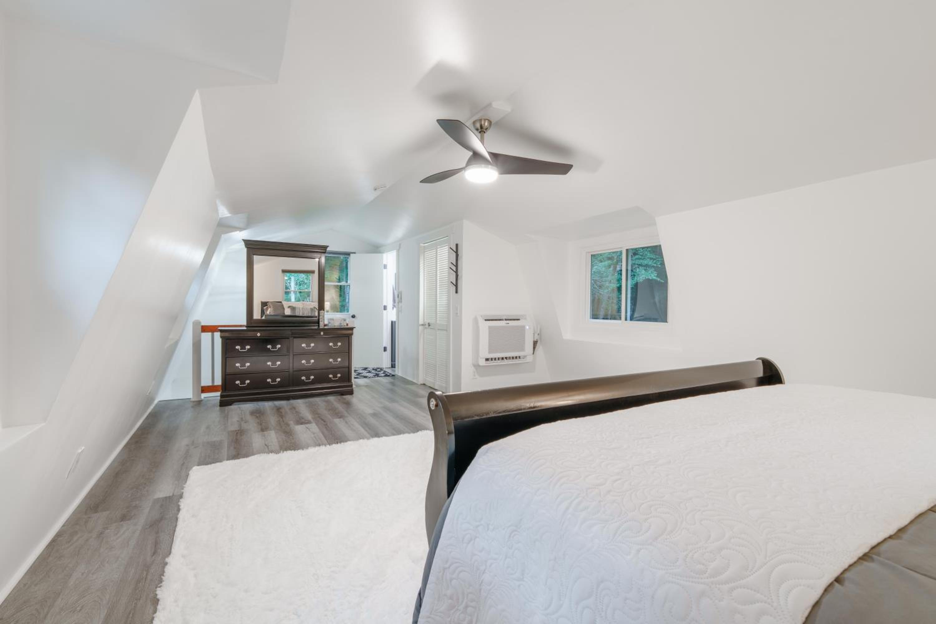 Riverstone Cabin and Retreat
