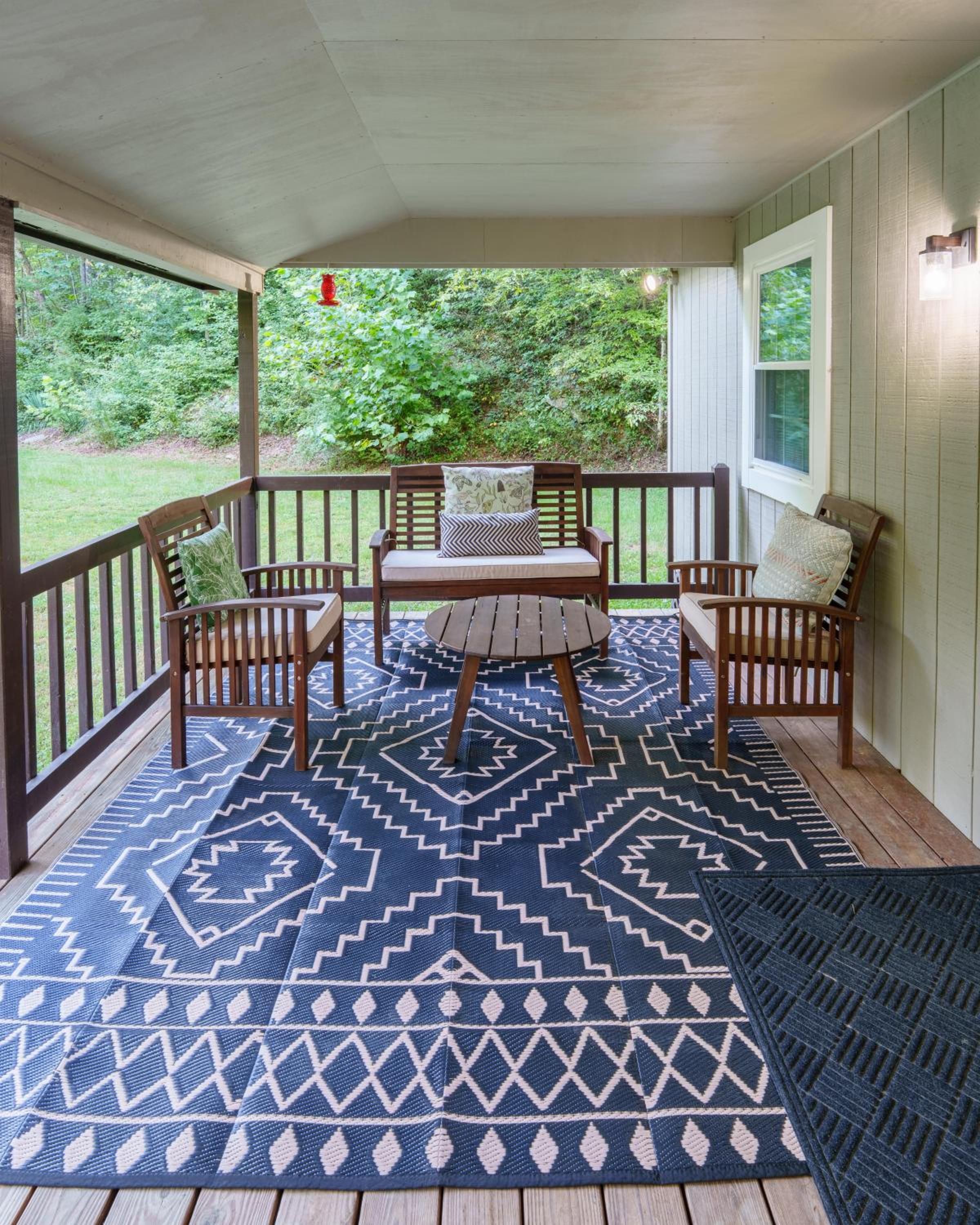 Riverstone Cabin and Retreat