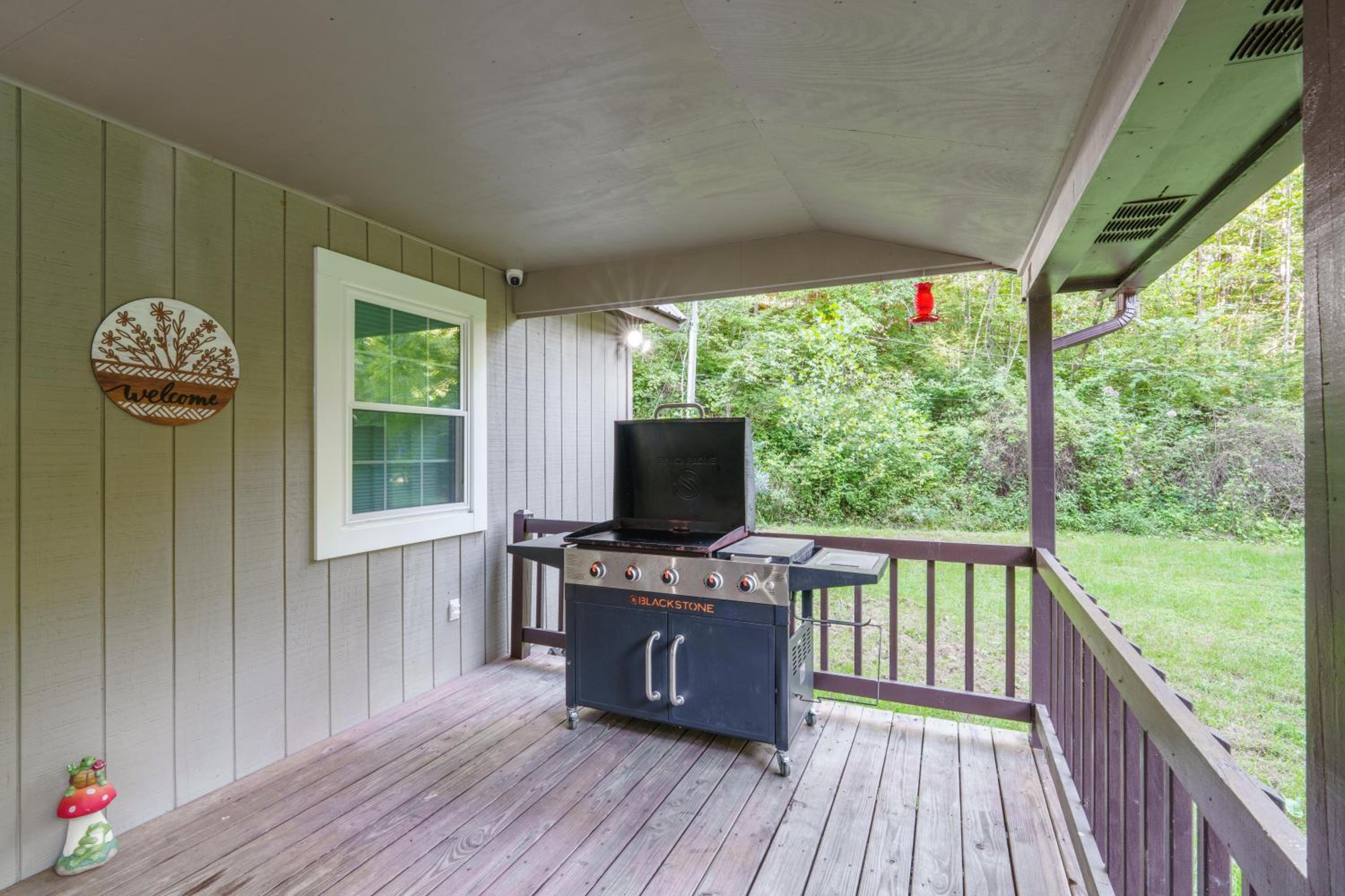 Riverstone Cabin and Retreat