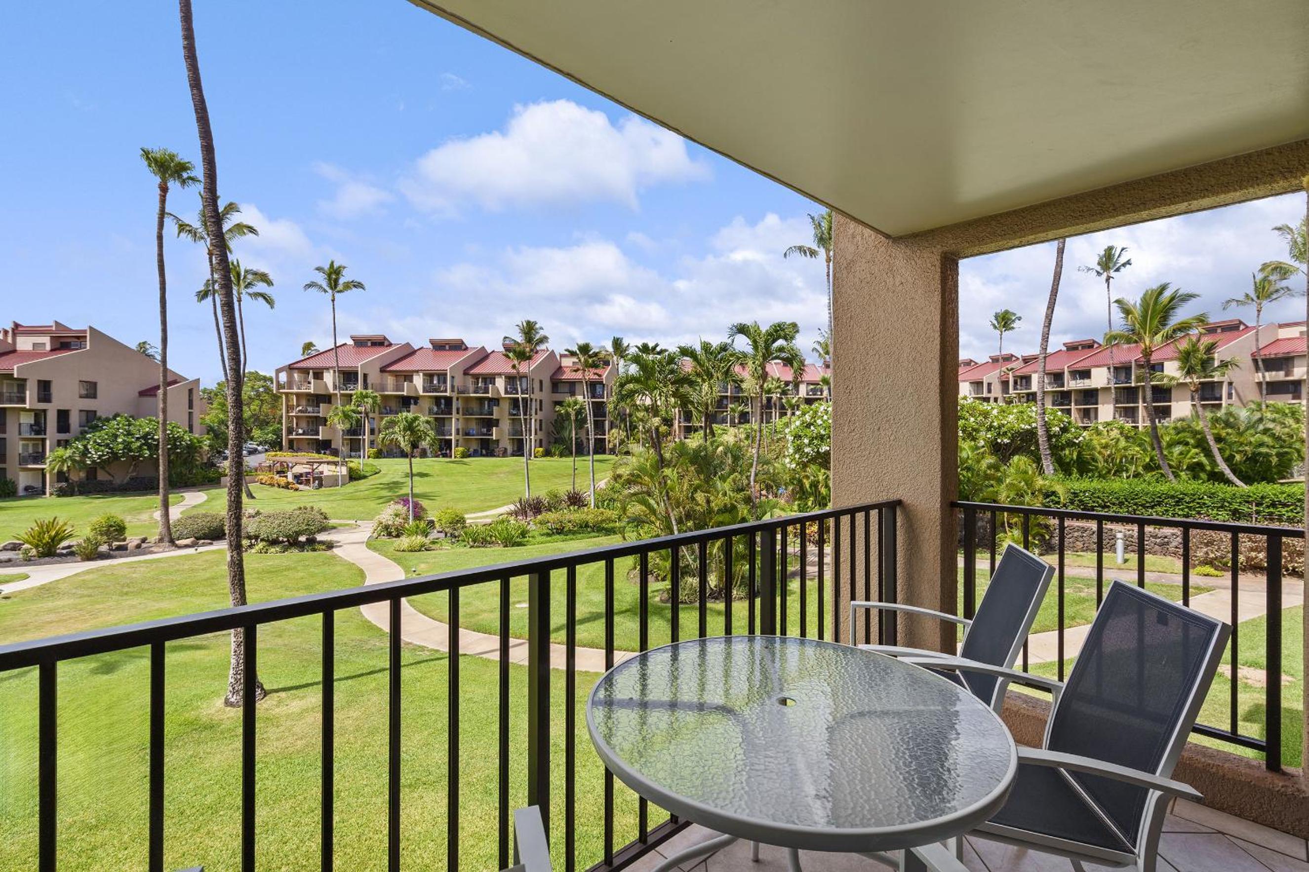 Kamaole Sands 7-206 - Renovated, Courtyard Views, Steps to the Beach, AC
