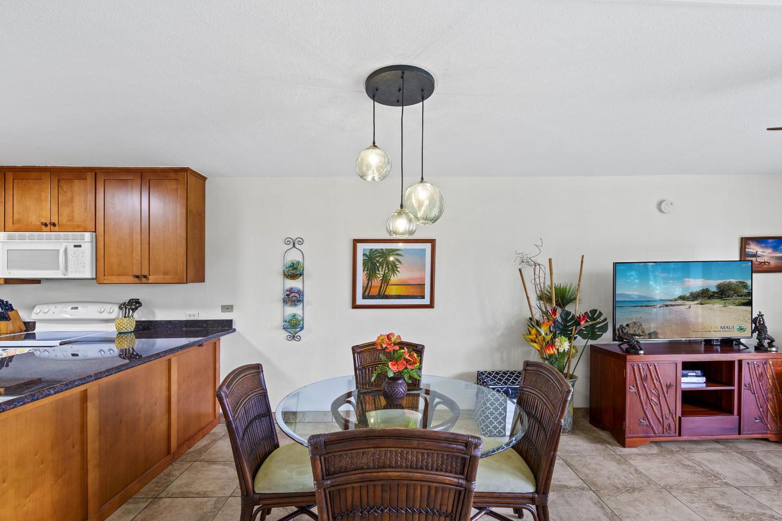 Kamaole Sands 7-206 - Renovated, Courtyard Views, Steps to the Beach, AC