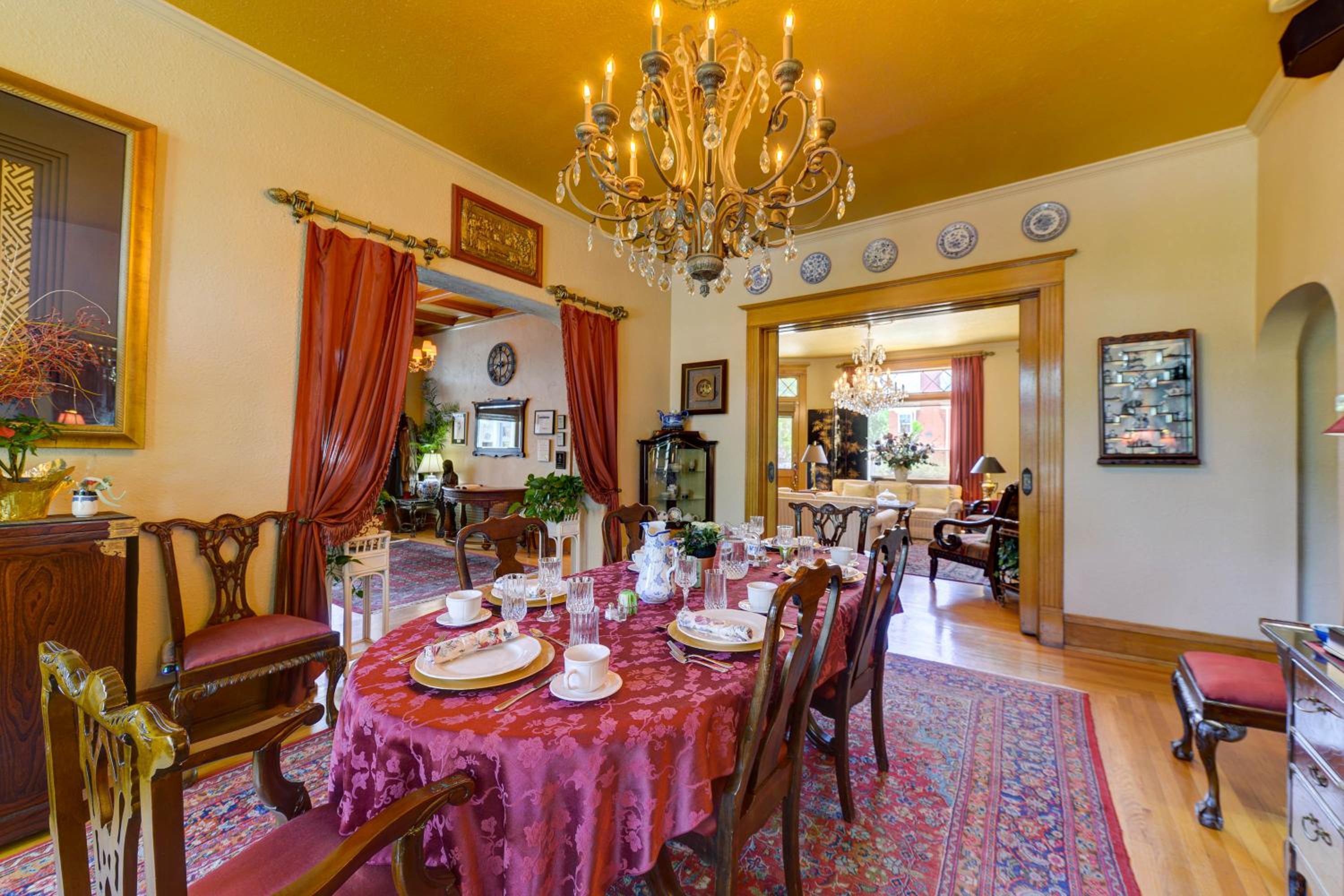 The St. Mary's Inn, Bed and Breakfast