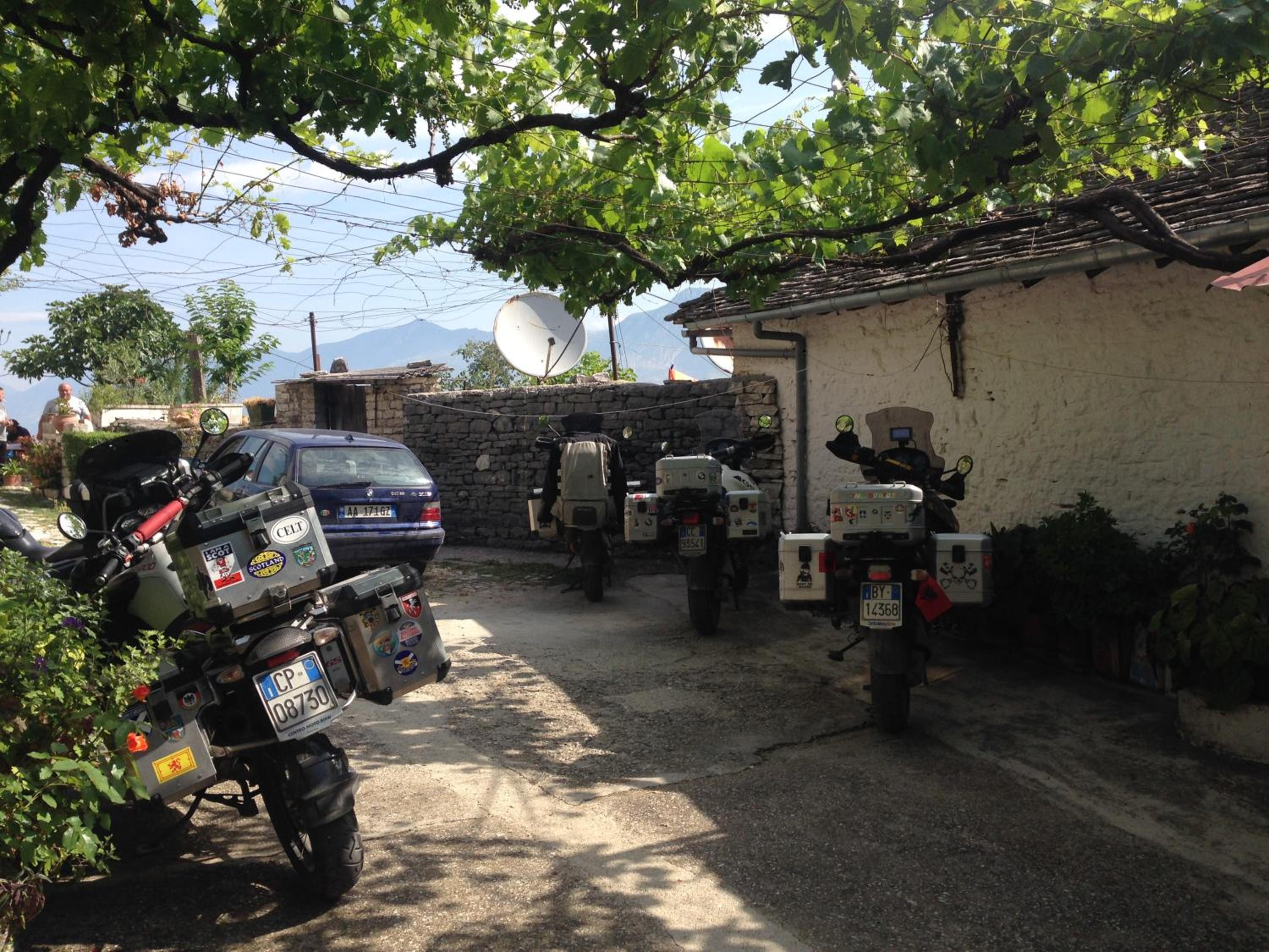 Konaku Guest house