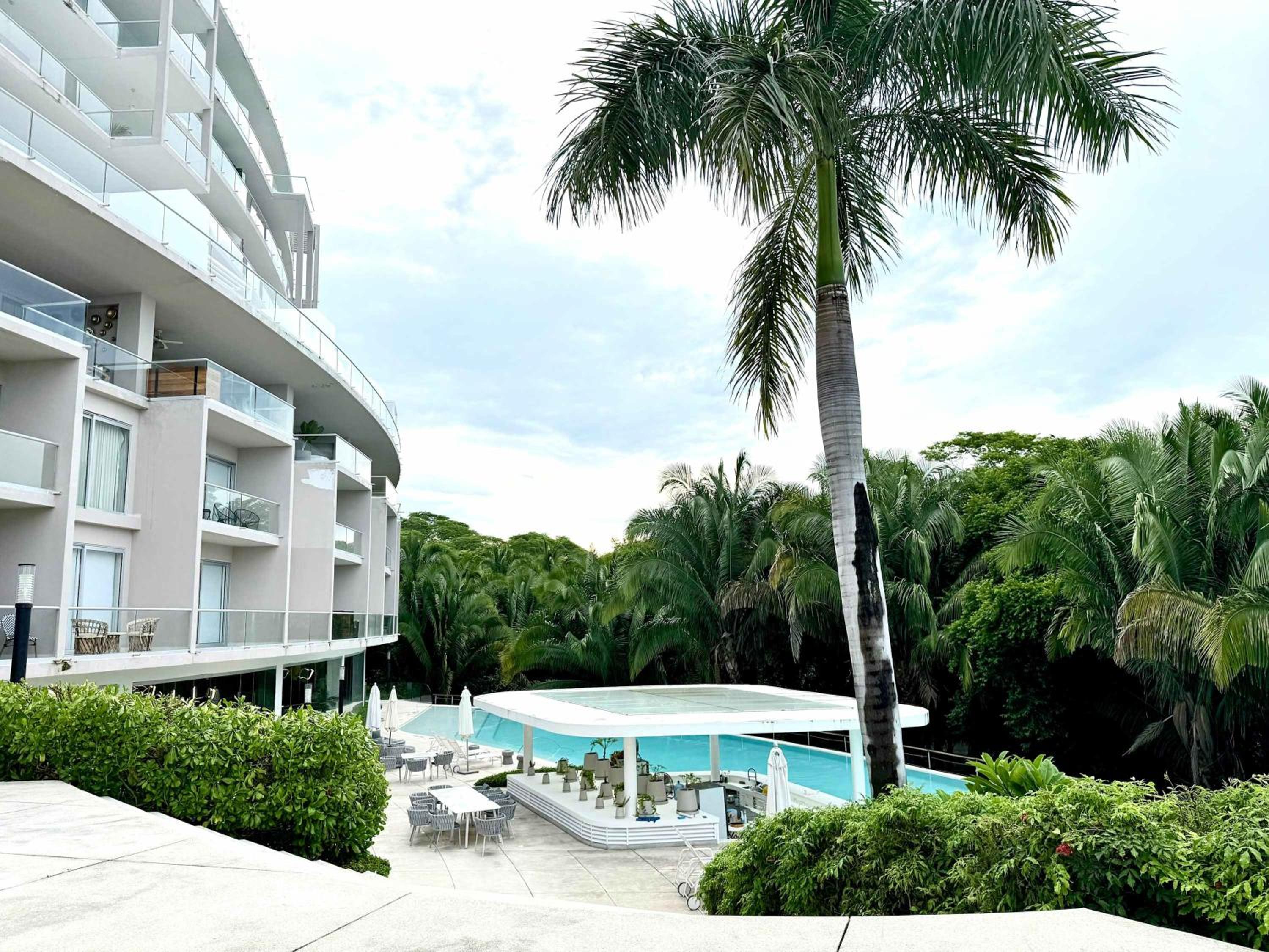 Bolongo 2BR your exclusive oceanfront escape