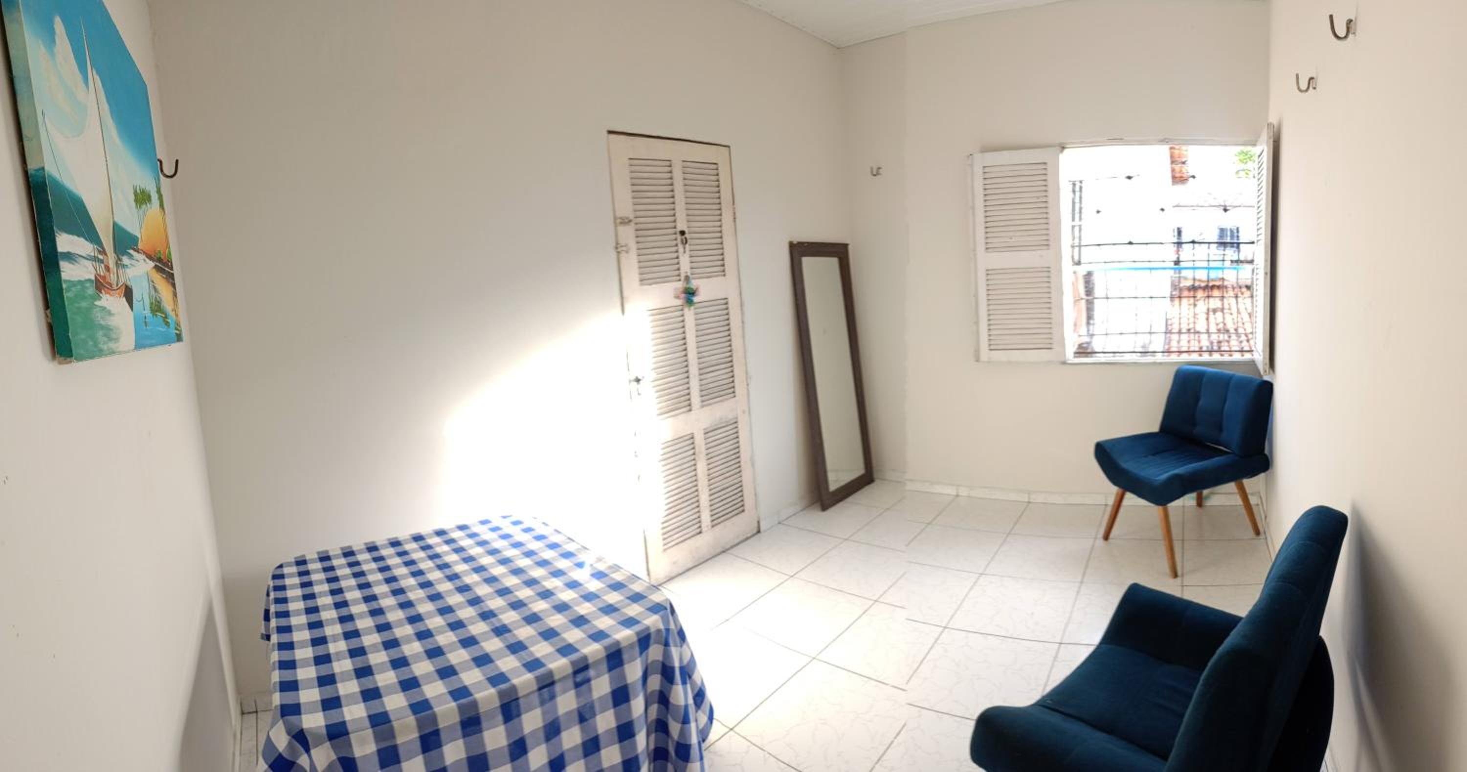 Cozy and fast Wi-Fi 15 minutes from the sea
