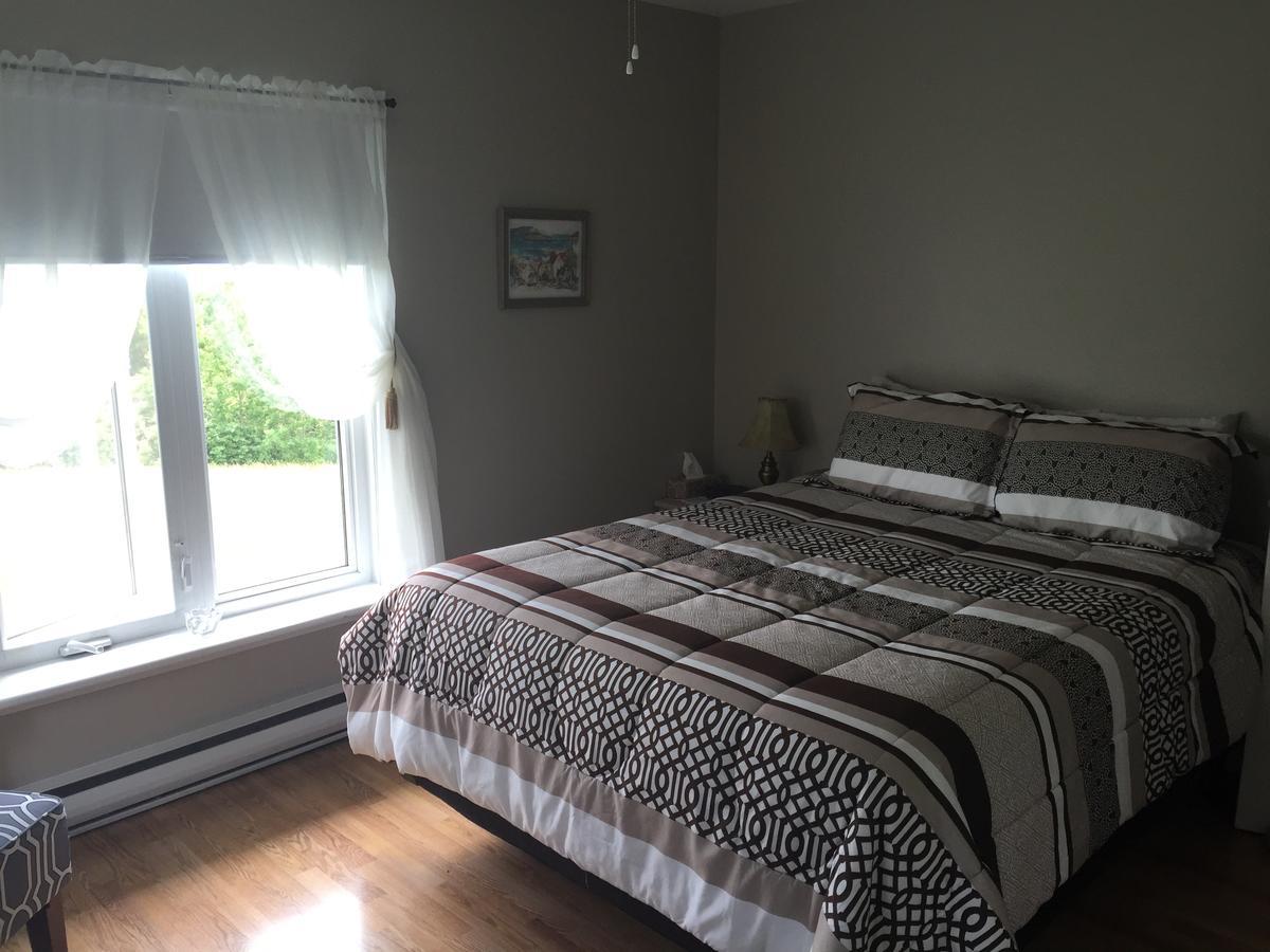 Gillies by the Sea Apartment and Suite