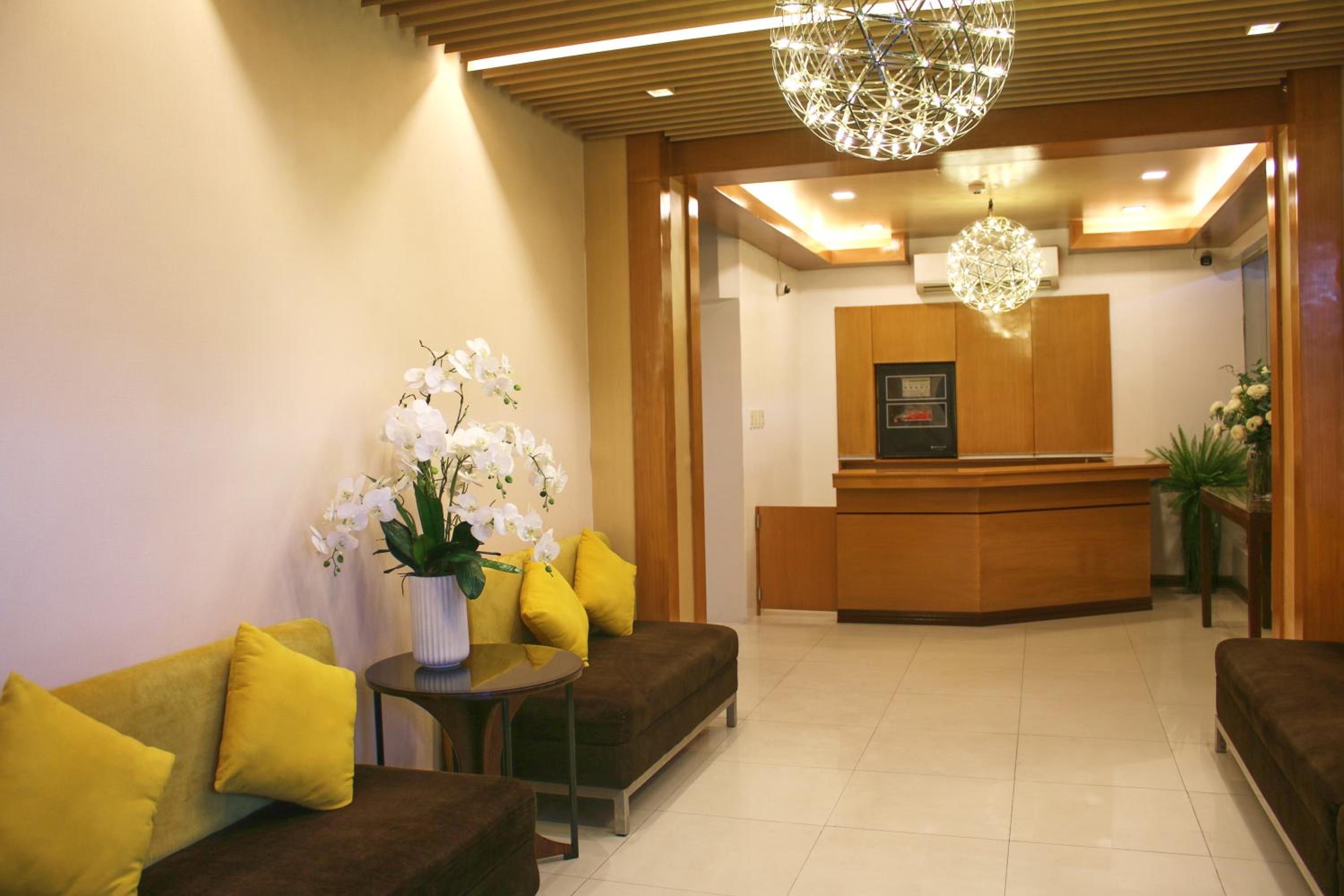 LuxeLite Suites Pasay