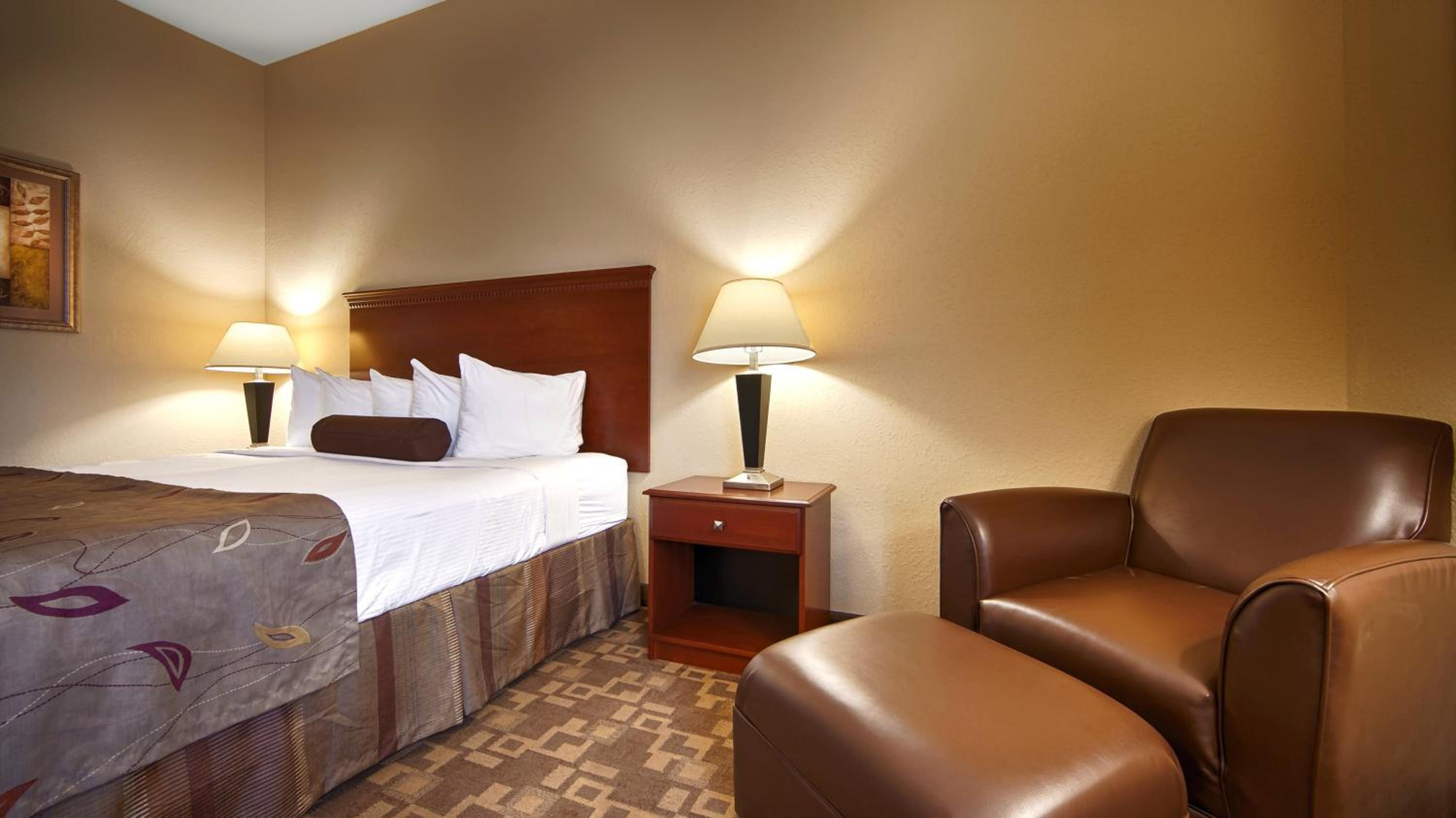 Summit County Vacations - Best Western Opp Inn - Property Image 4
