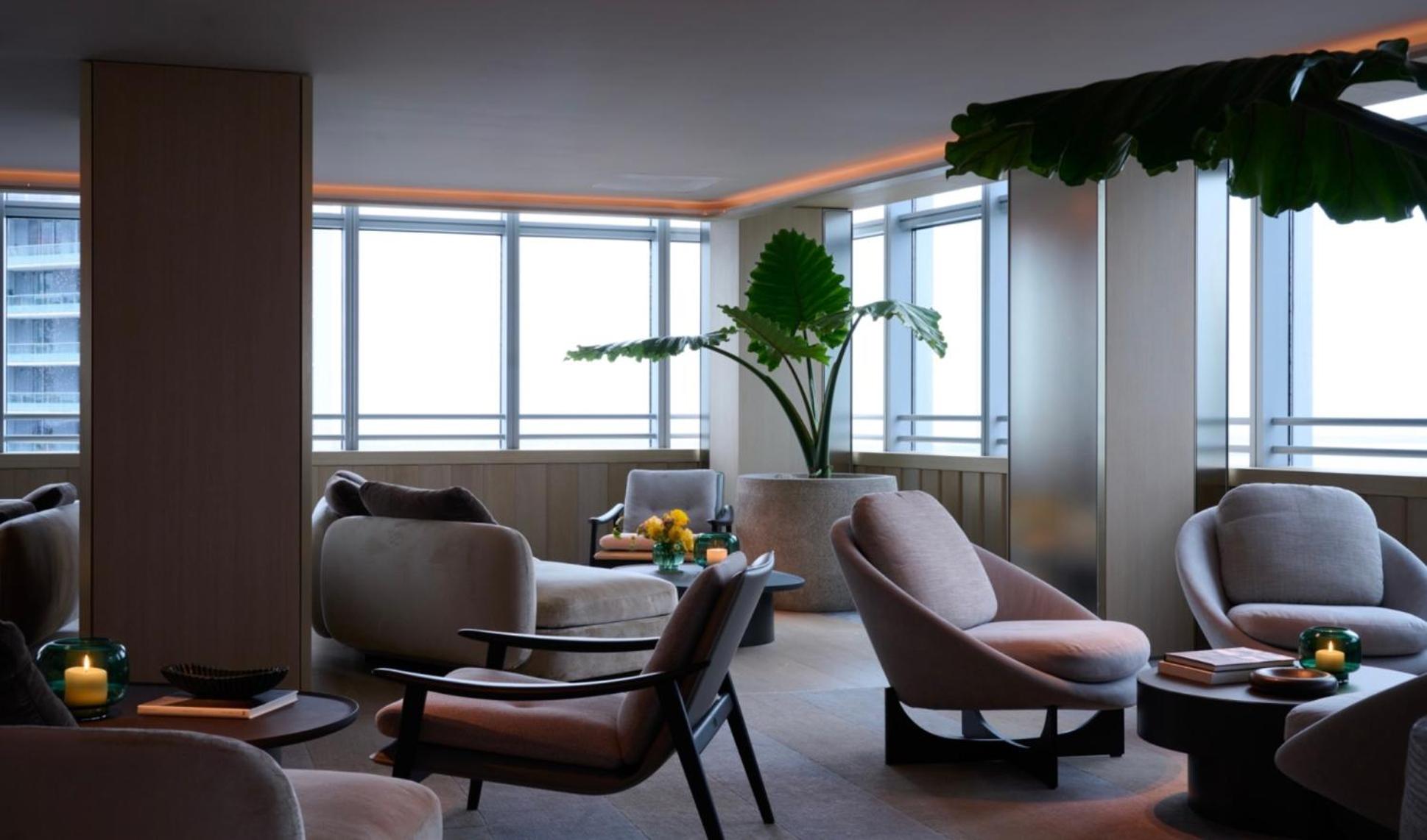 Miami Brickell Condos, Free Parking - AKA Residence