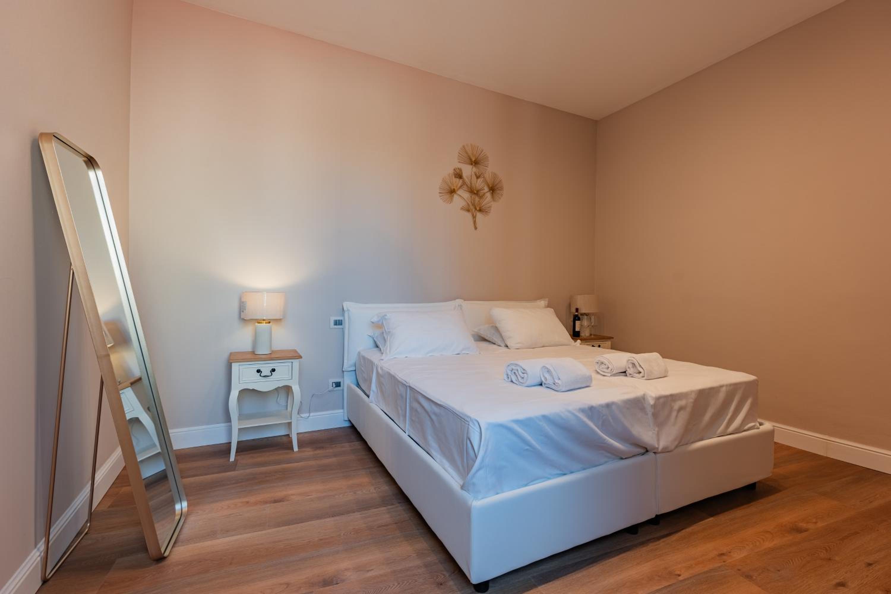 Florence Dome Rooms