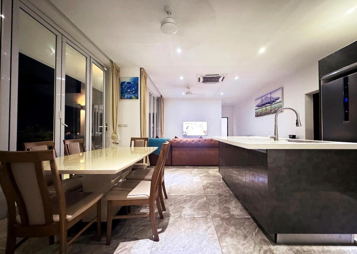 Boput beach, Koh Samui, Thailand, 4-bedroom, 4-bathroom, pool villa A