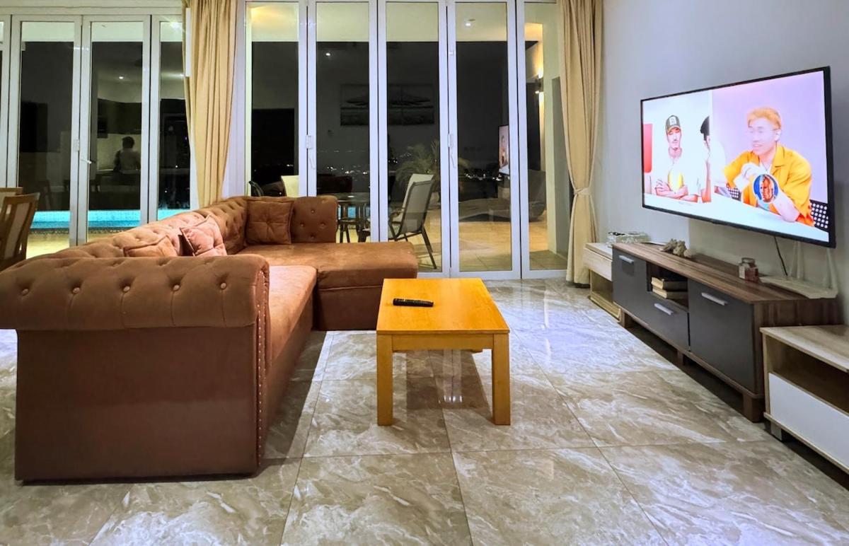 Boput beach, Koh Samui, Thailand, 4-bedroom, 4-bathroom, pool villa A