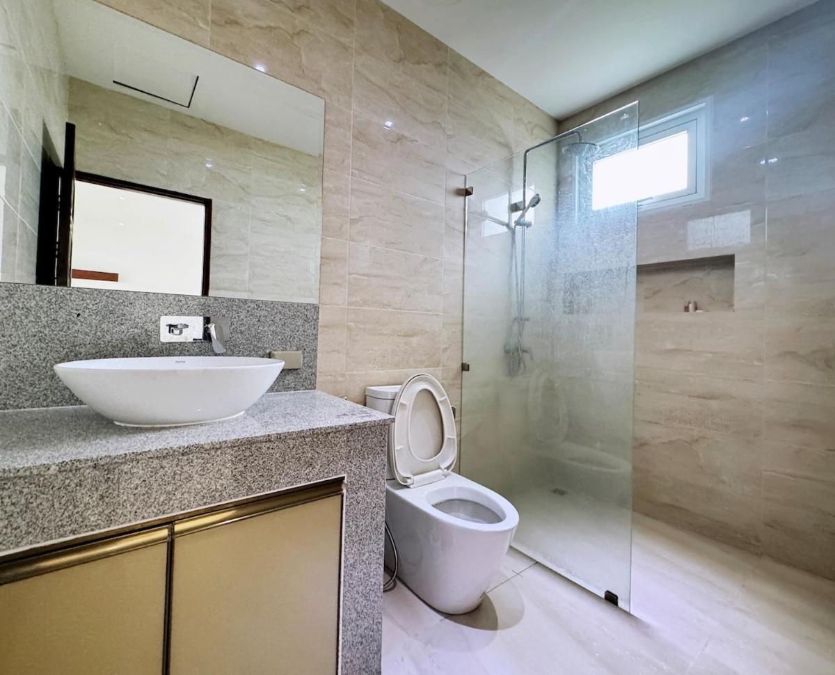 Bobut beach, Koh Samui, Thailand, half mountain sea view, four-bedroom, four-bathroom villa B