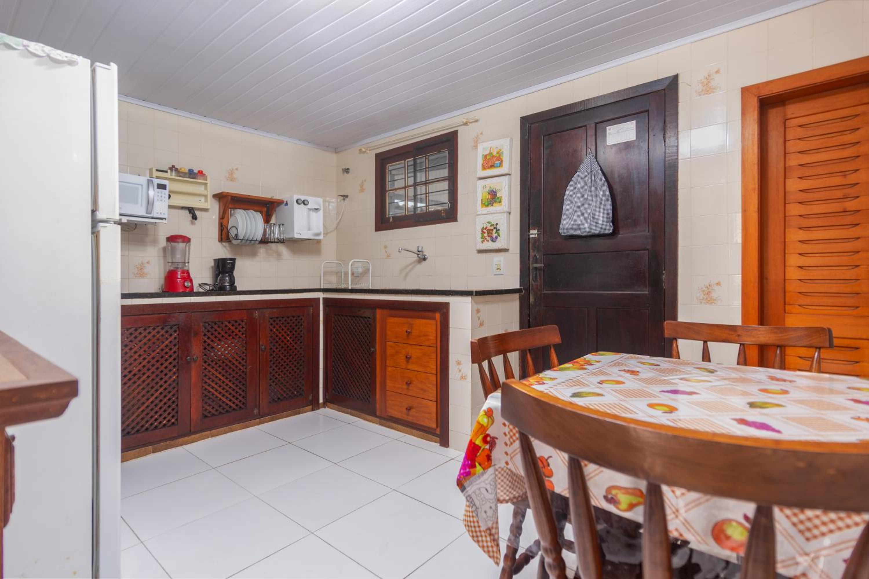 CASA EM BÚZIOS 1 MiNUTO DA PRAIA