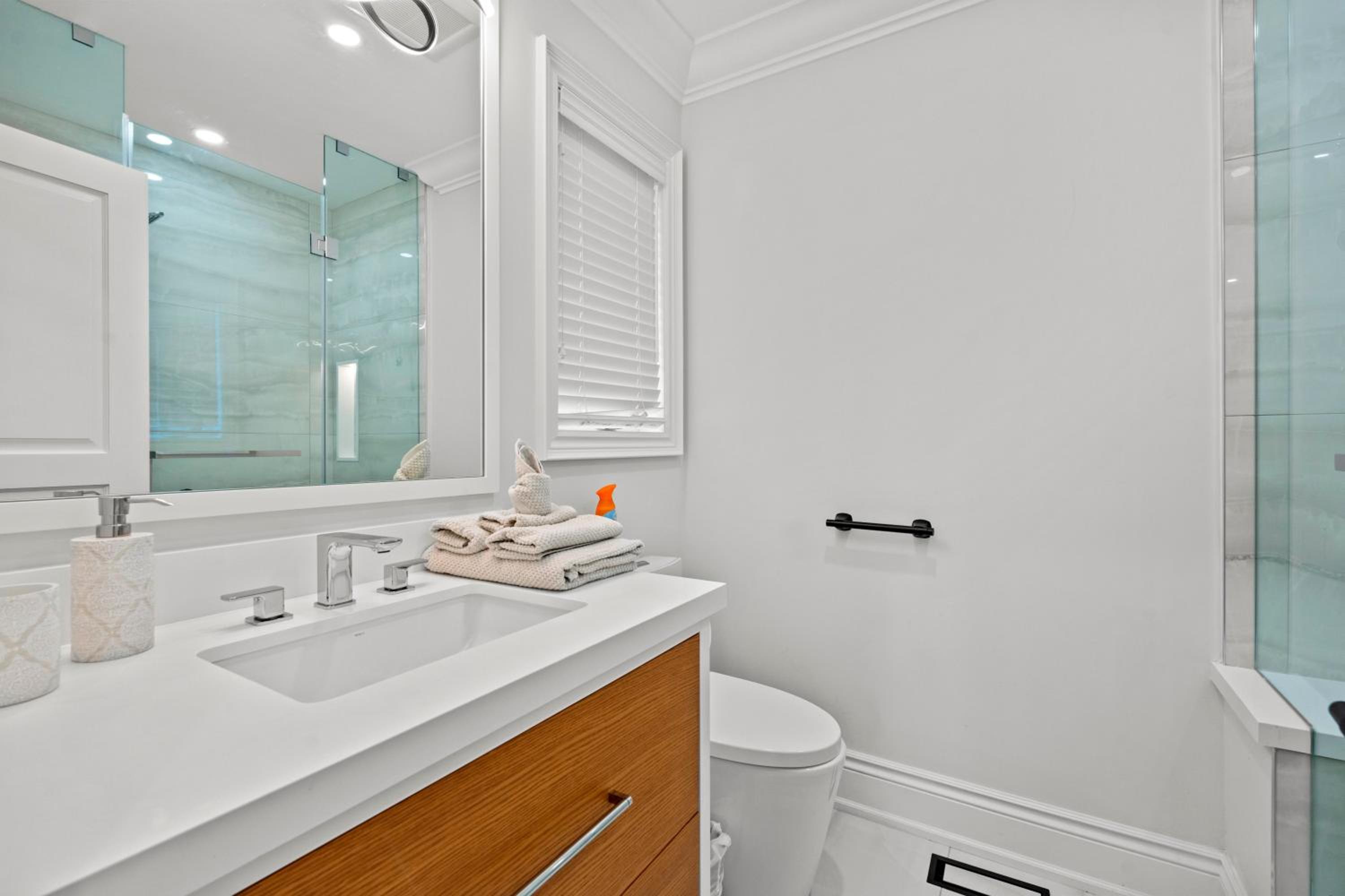GlobalStay Luxury 4 Bedroom House Wonderland Vaughan