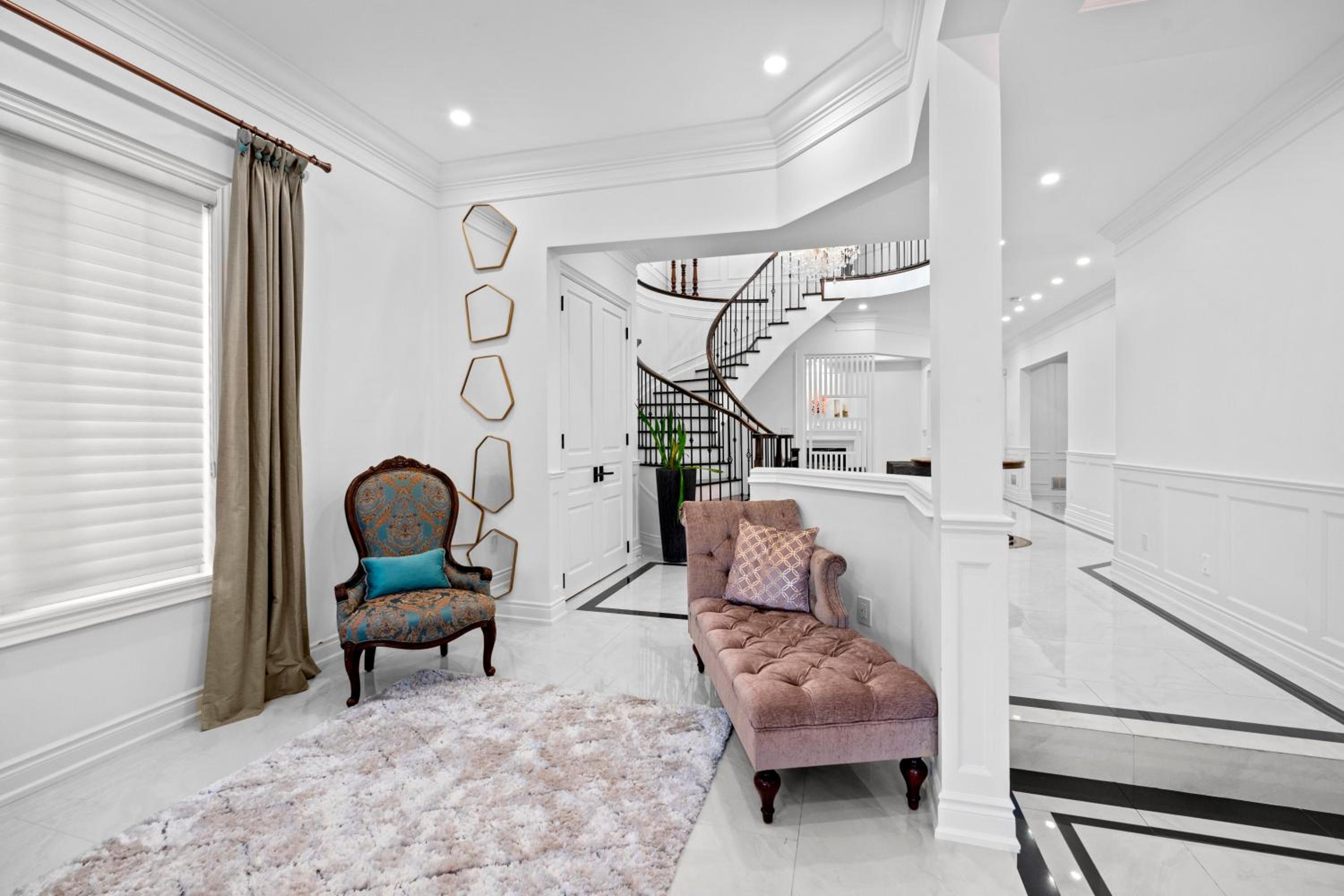 GlobalStay Luxury 4 Bedroom House Wonderland Vaughan