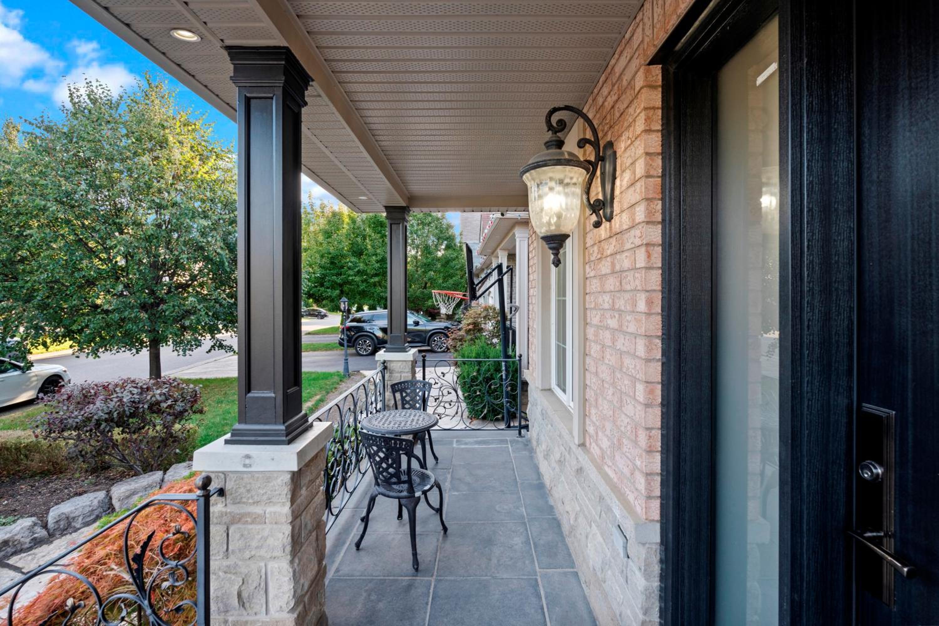 GlobalStay Luxury 4 Bedroom House Wonderland Vaughan