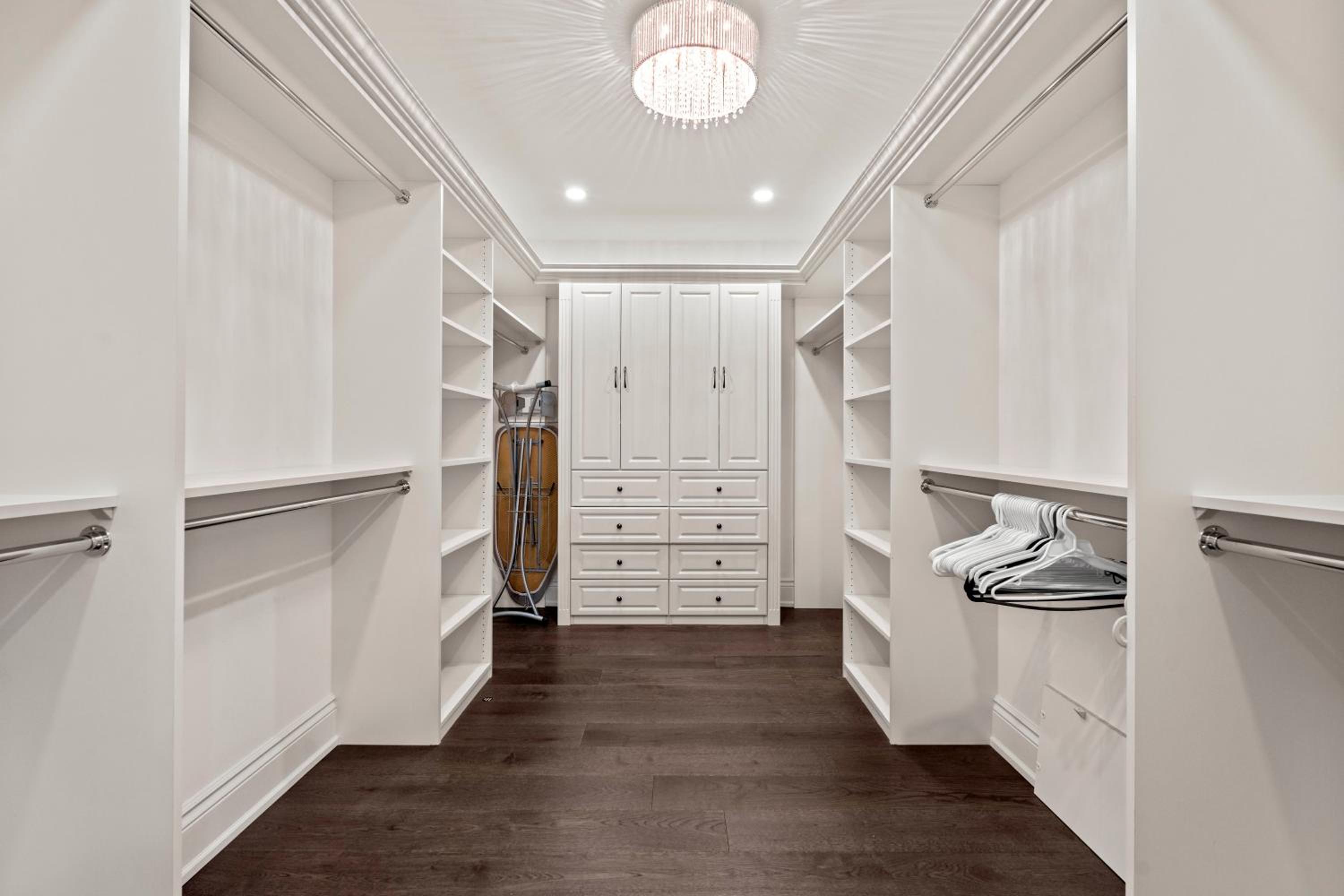 GlobalStay Luxury 4 Bedroom House Wonderland Vaughan
