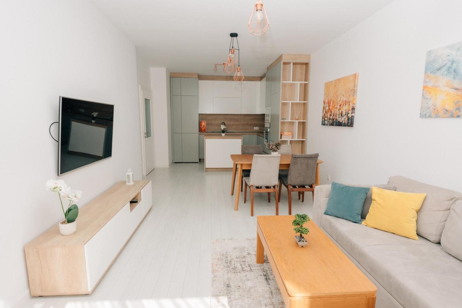 Grand Karavel - Luxury Central 1BR + Parking
