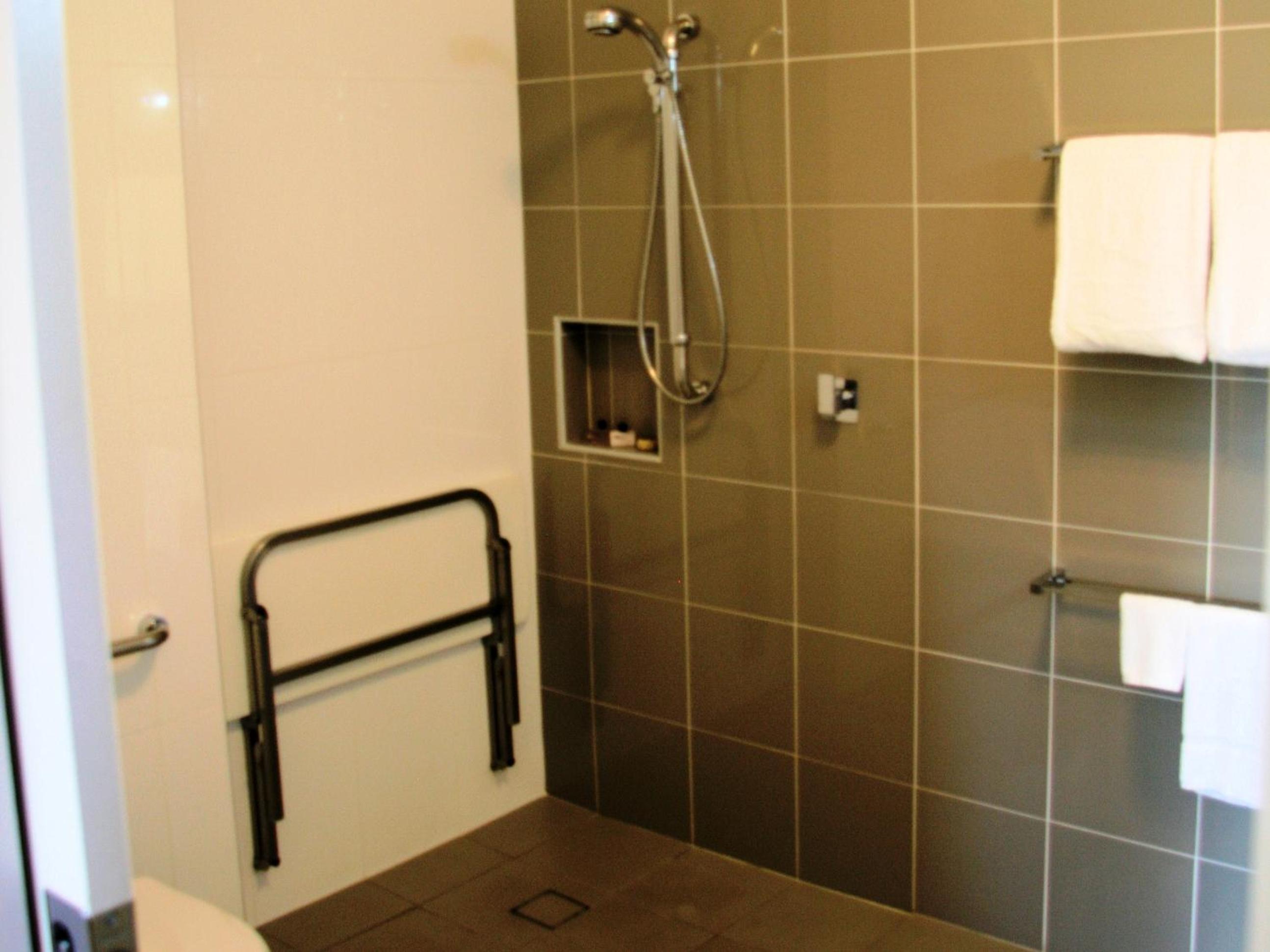 Chaucer Palms Boutique B&B