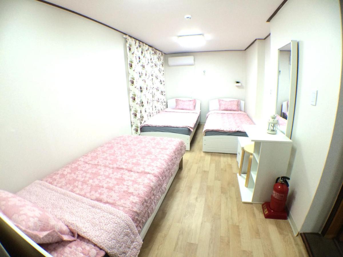 Jeong House