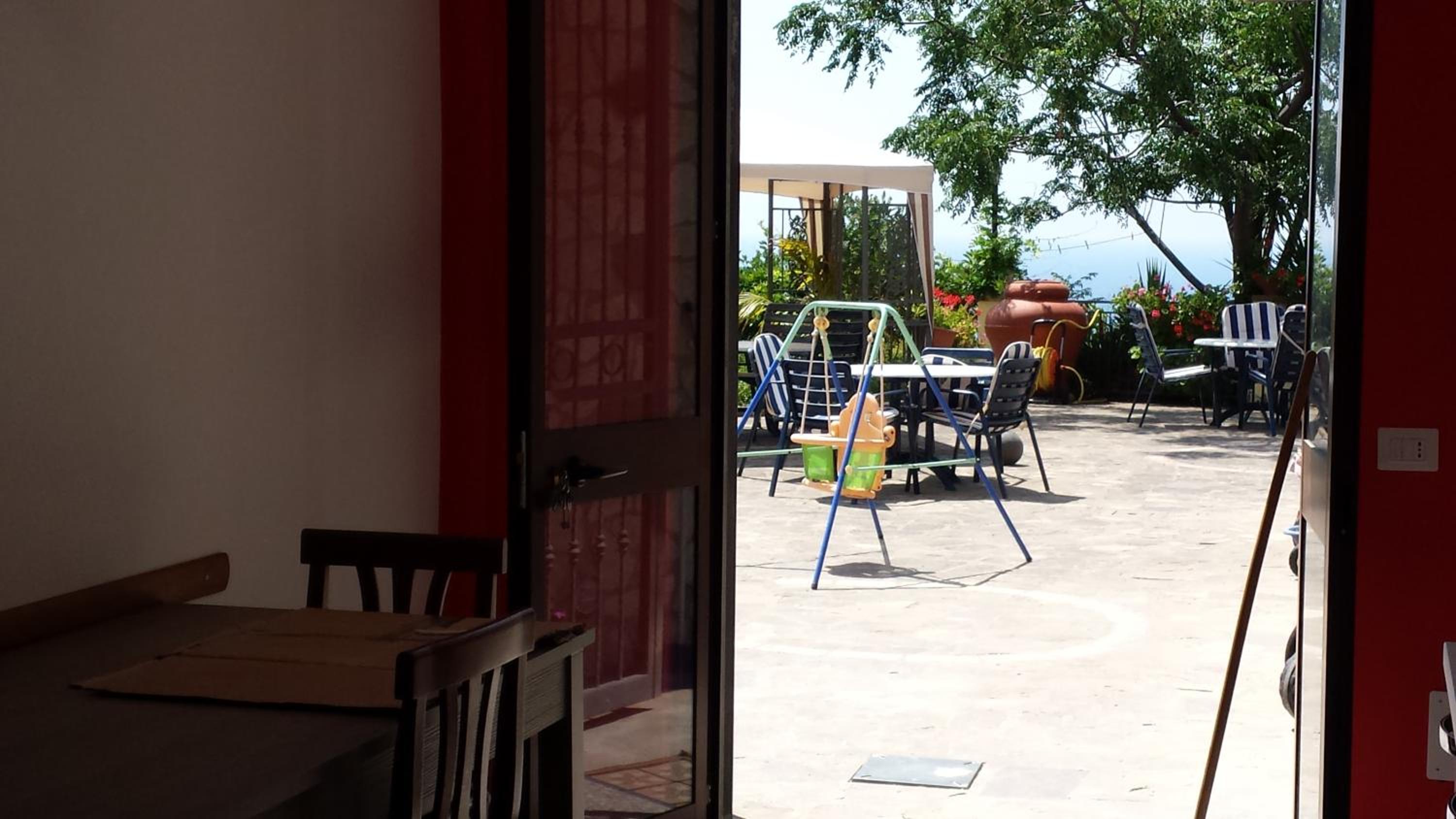 Villa Malandrino Guest House