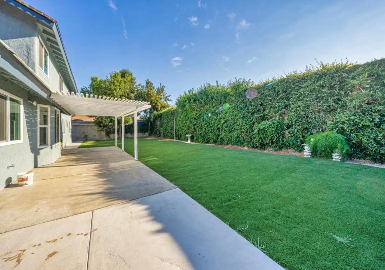 #Marbella Lane - Modern Home with Private Backyard