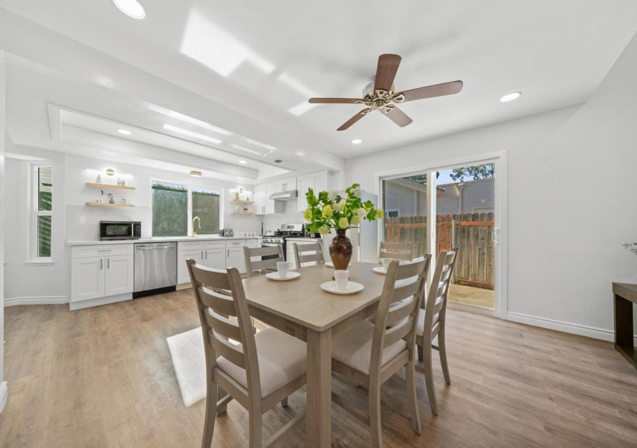 #Marbella Lane - Modern Home with Private Backyard