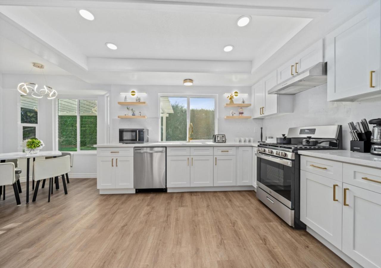 #Marbella Lane - Modern Home with Private Backyard