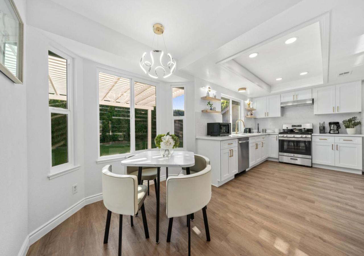#Marbella Lane - Modern Home with Private Backyard