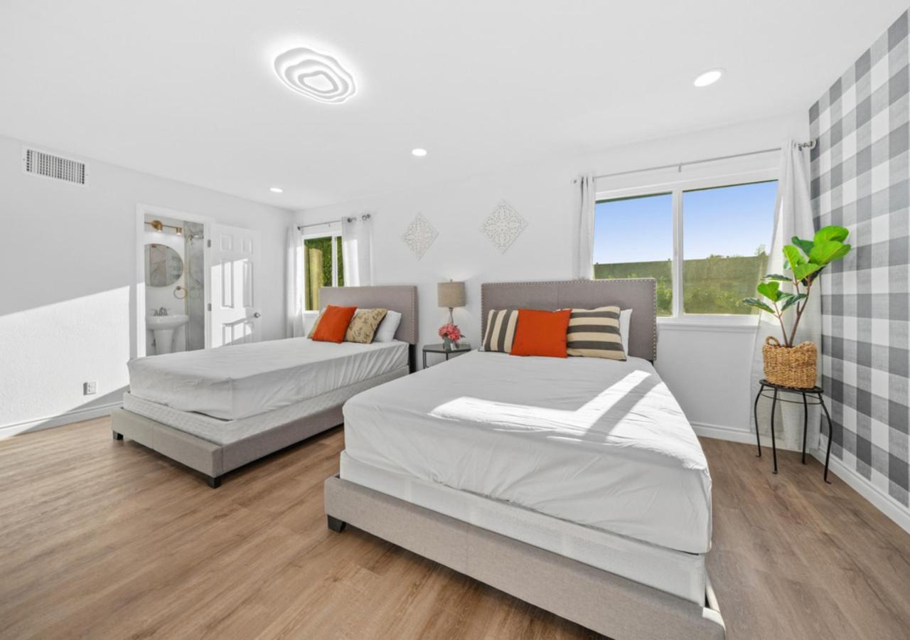 #Marbella Lane - Modern Home with Private Backyard