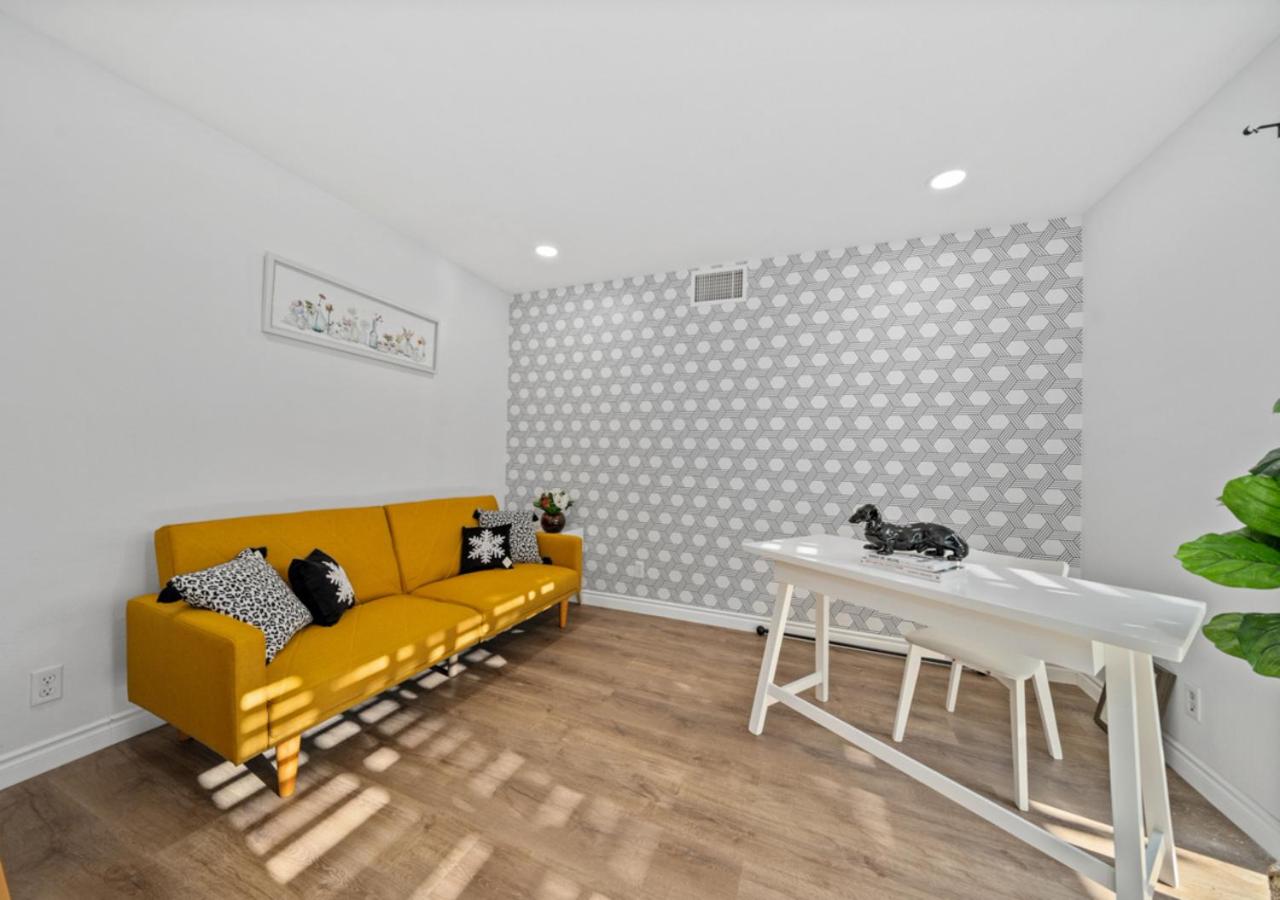 #Marbella Lane - Modern Home with Private Backyard