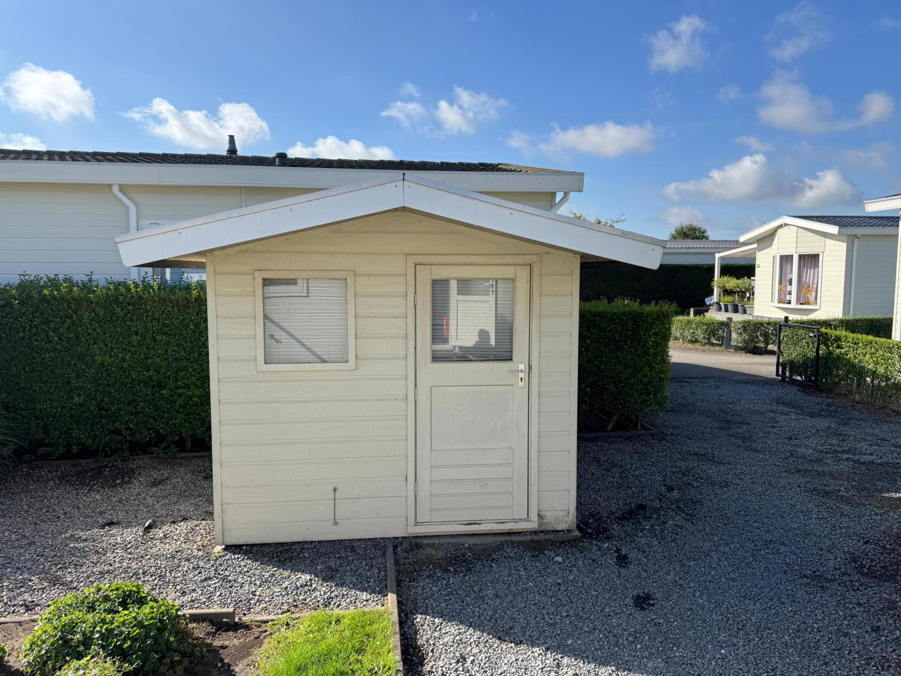 Breskens Chalet Huis Joschi mit Zaun Haus Nr G139