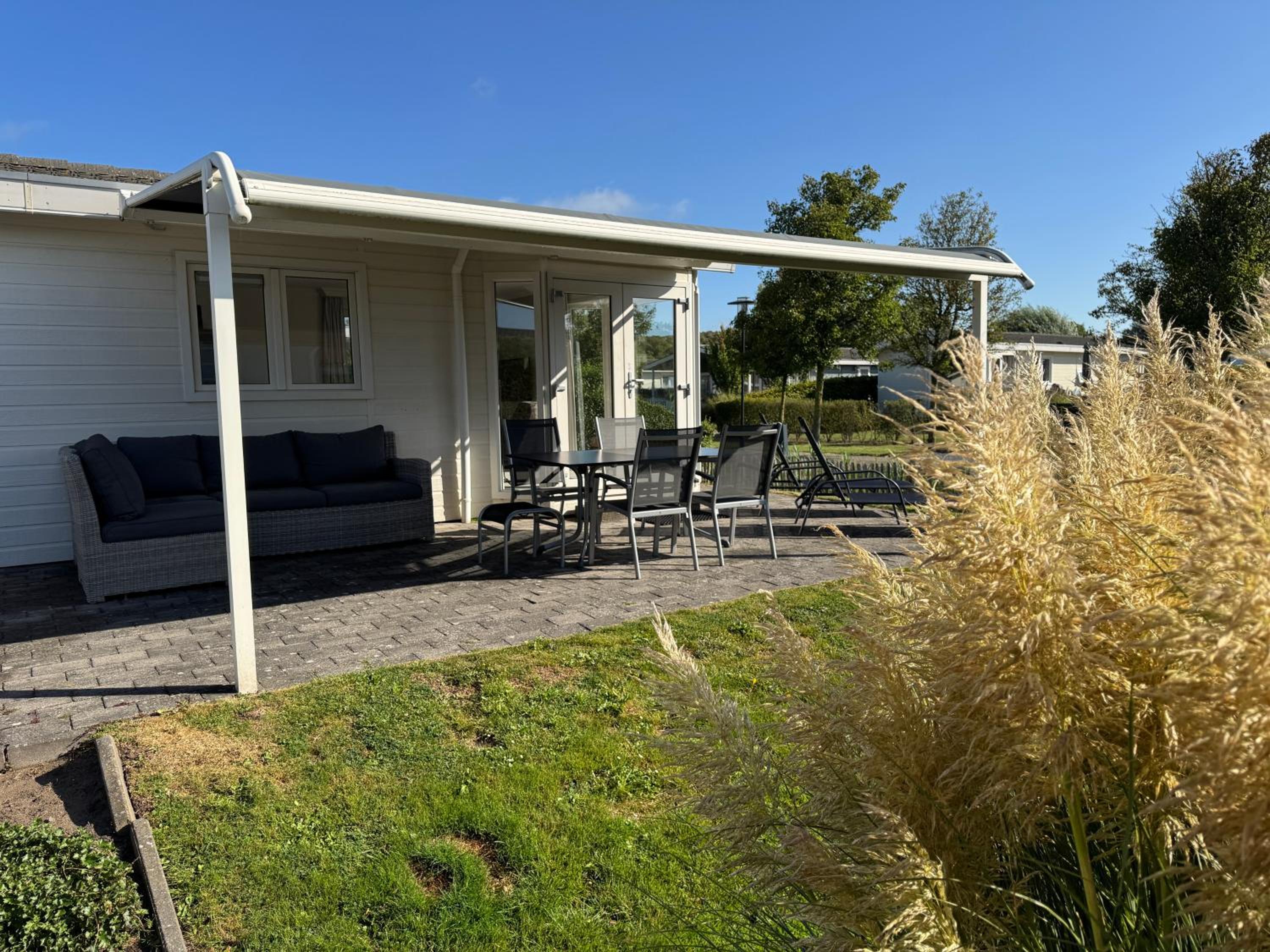 Breskens Chalet Huis Joschi mit Zaun Haus Nr G139