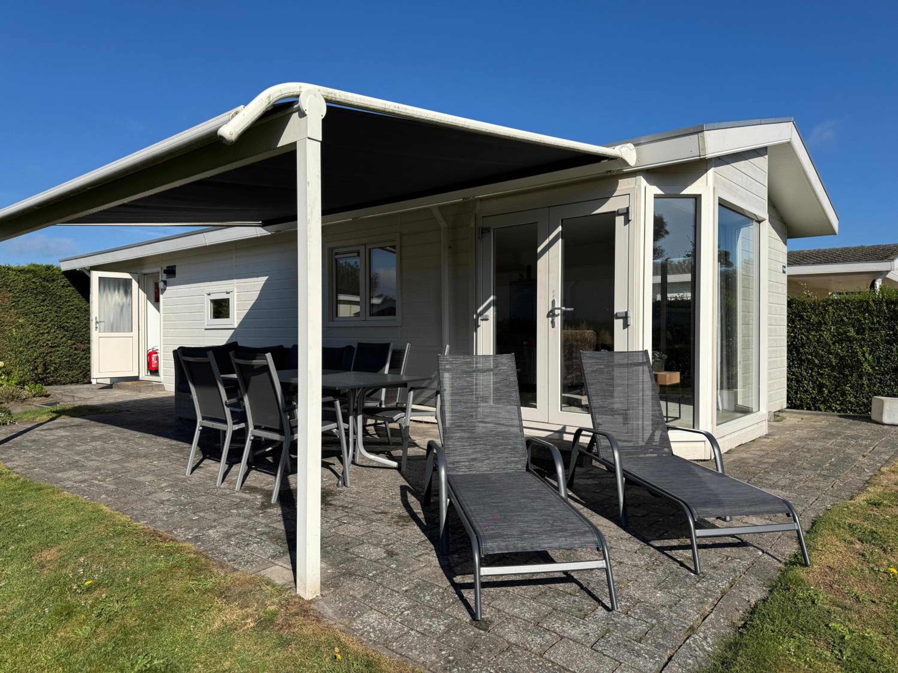 Breskens Chalet Huis Joschi mit Zaun Haus Nr G139