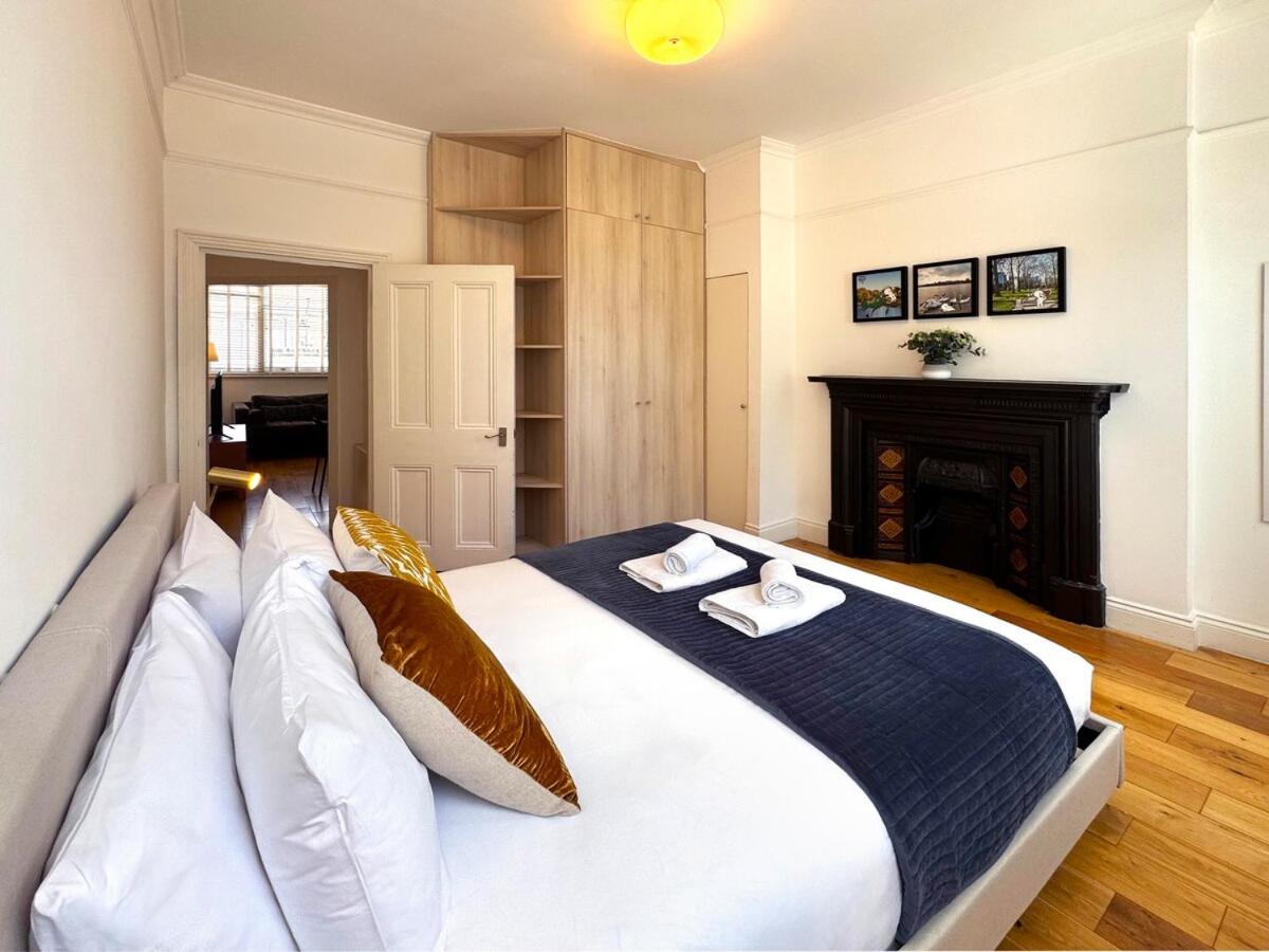 Flat B - Montagu St Residence