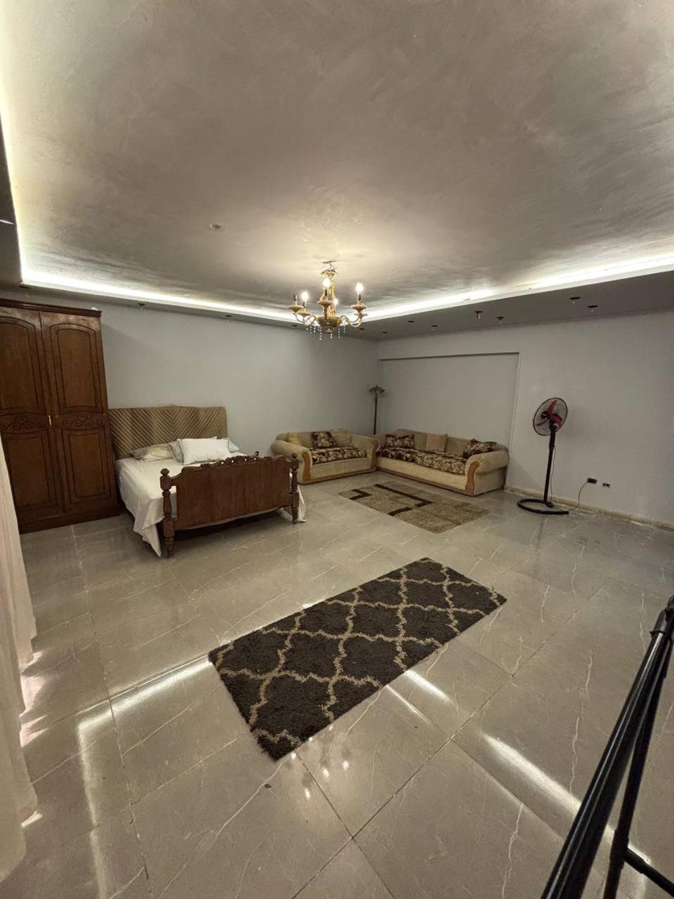 Quiet & Fully Equipped Private Room, New Cairo