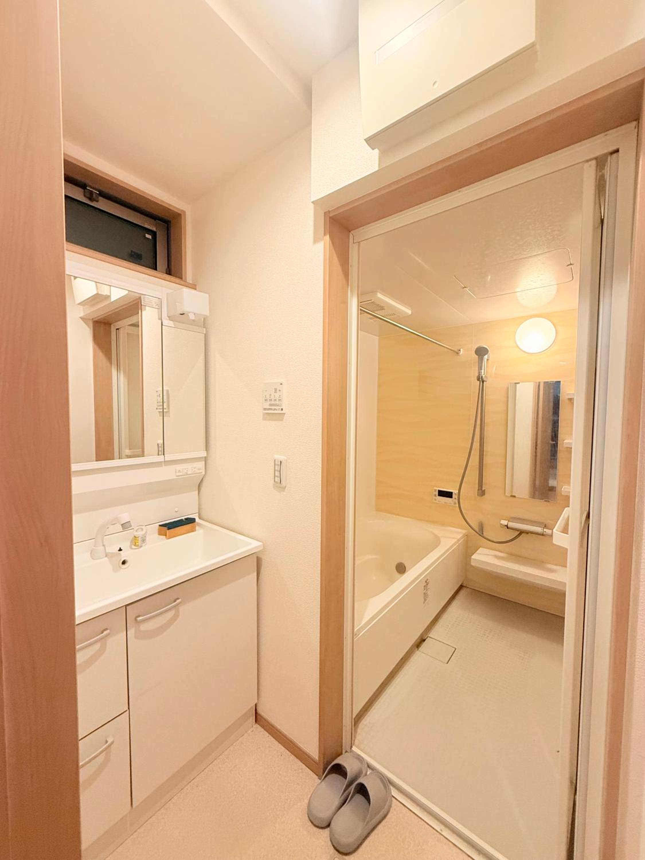 池袋銀婚屋 GINKOU's HOUSE -- 2 min train to Ikebukuro Sunshine City
