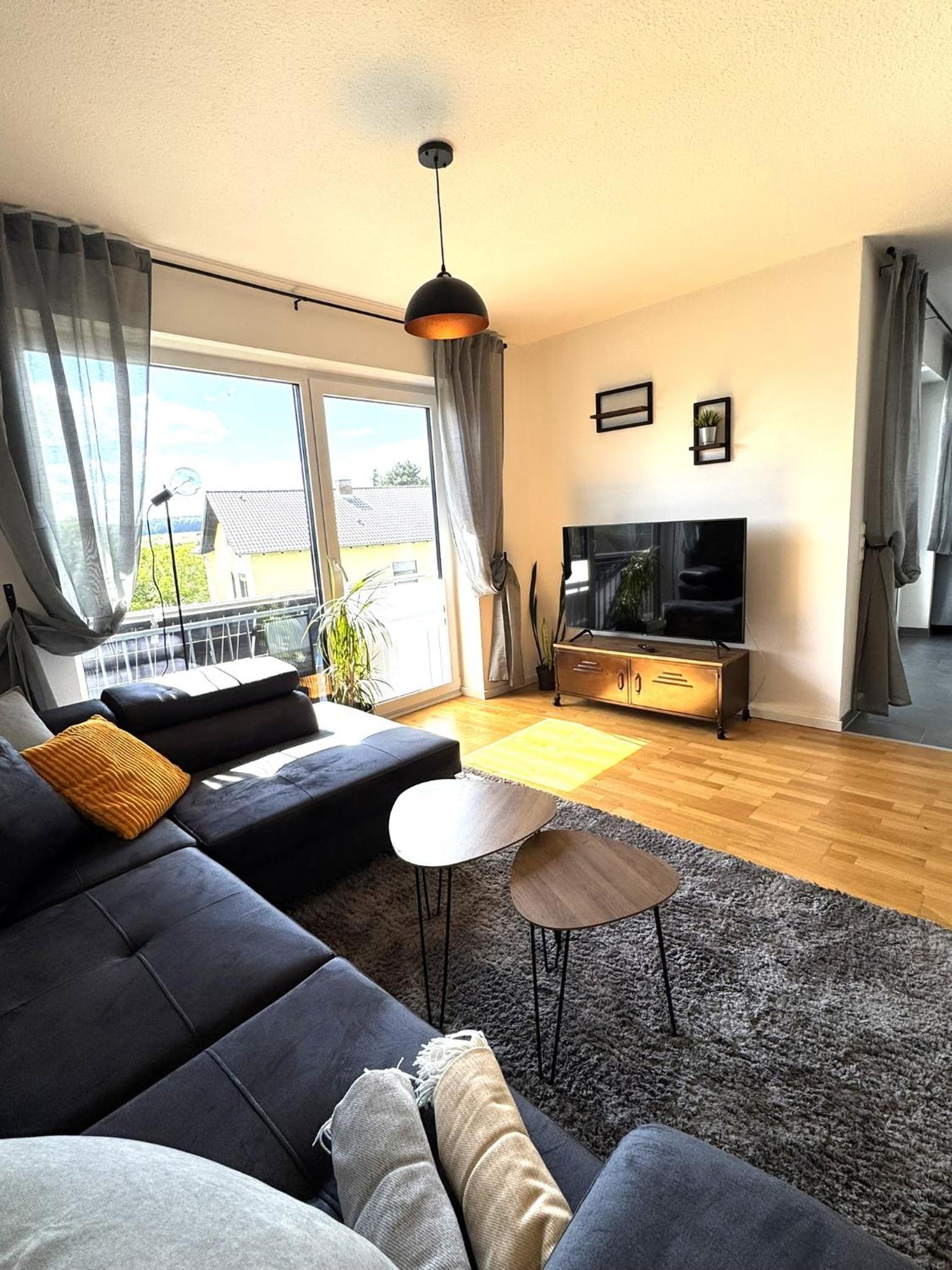 Gehobenes Wohnen mit Balkon, Parkplatz und keine 10 Minuten in die City