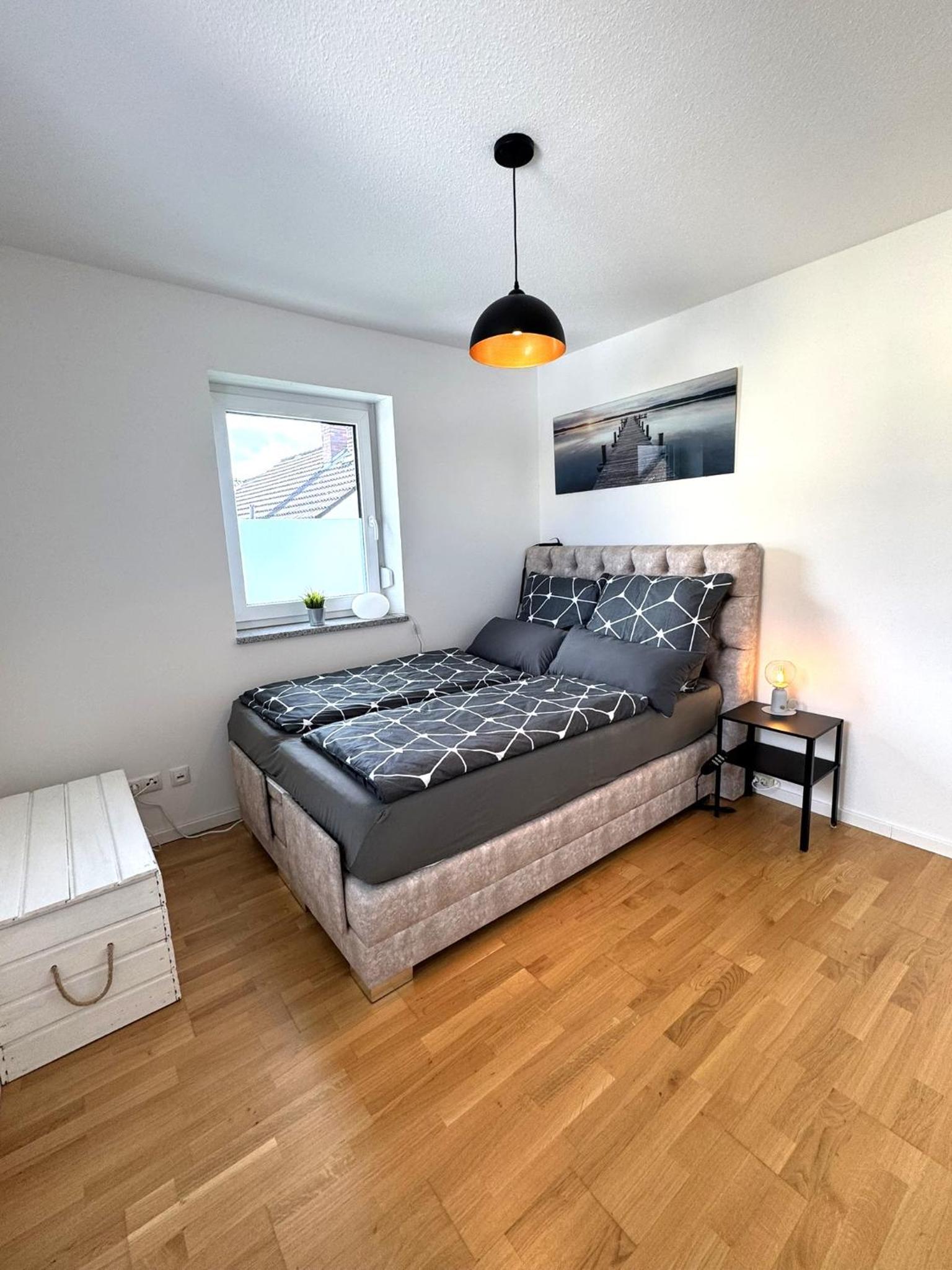 Gehobenes Wohnen mit Balkon, Parkplatz und keine 10 Minuten in die City