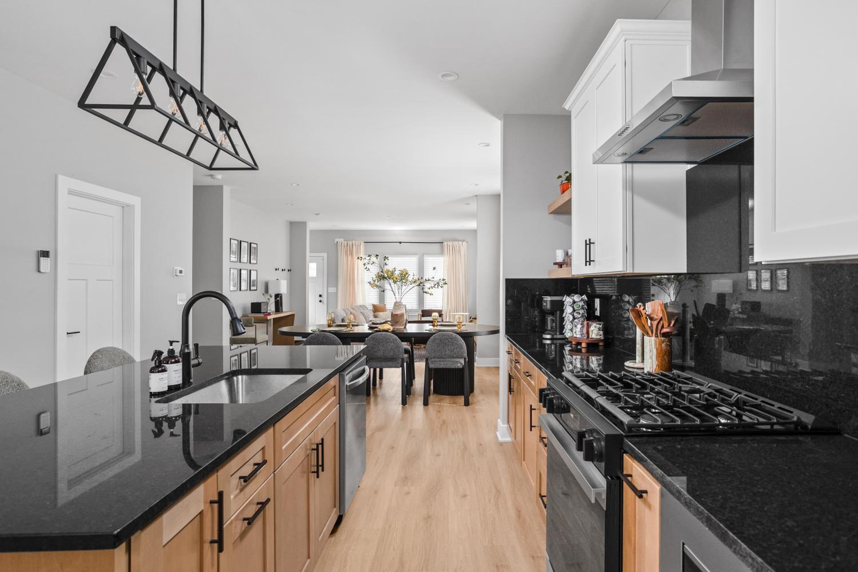 Luxury Retreat Near Downtown