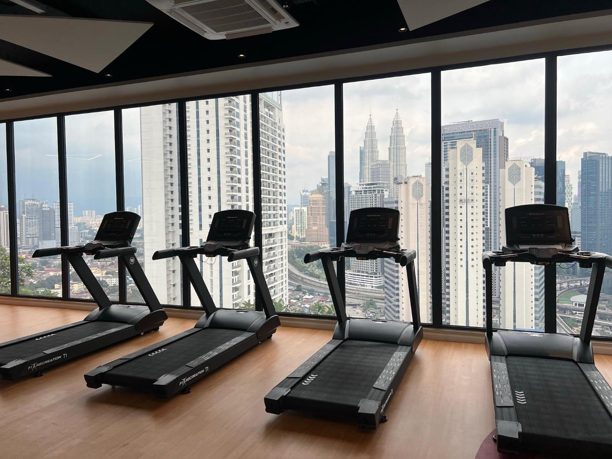 MAJESTIC RESlDENCE KLCC