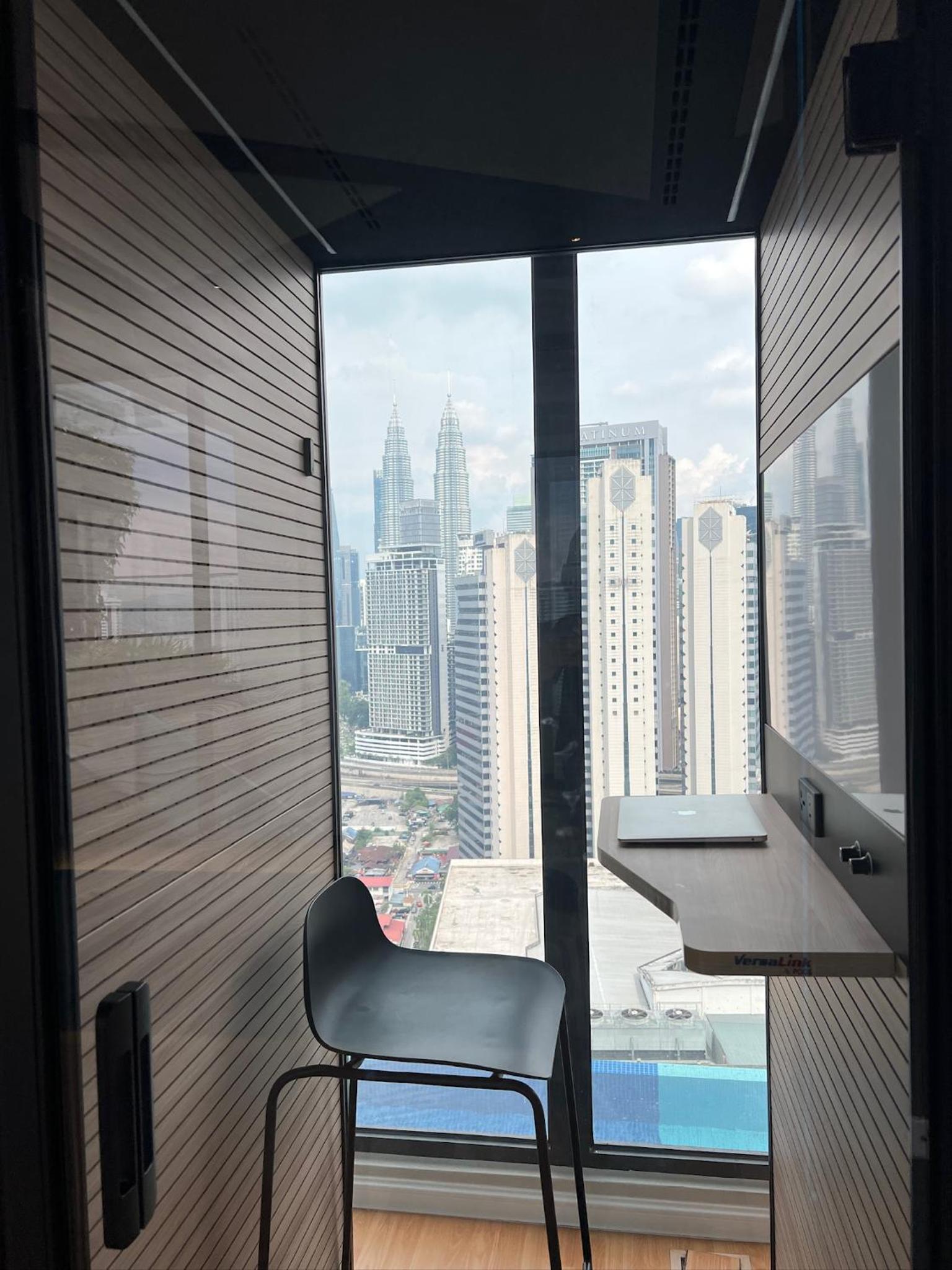 MAJESTIC RESlDENCE KLCC